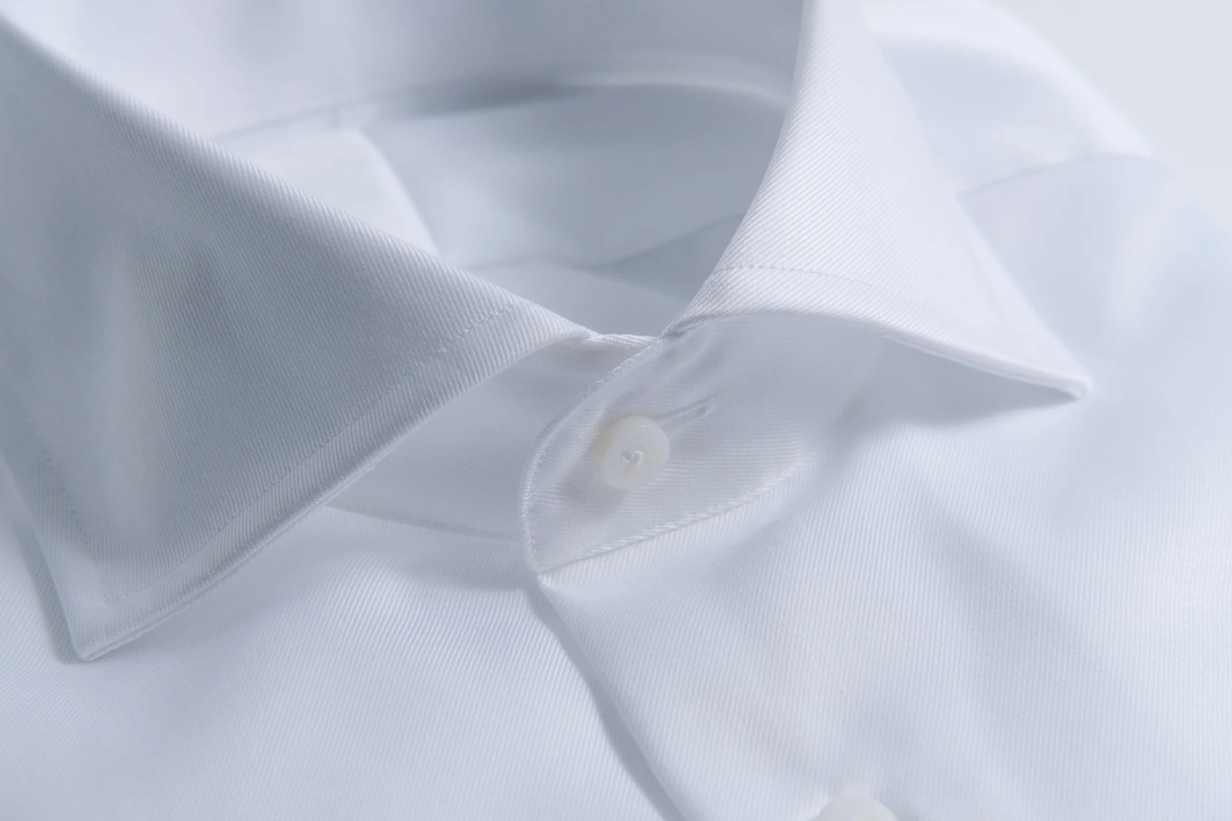 White Cutaway Collar Shirt — BLVDier