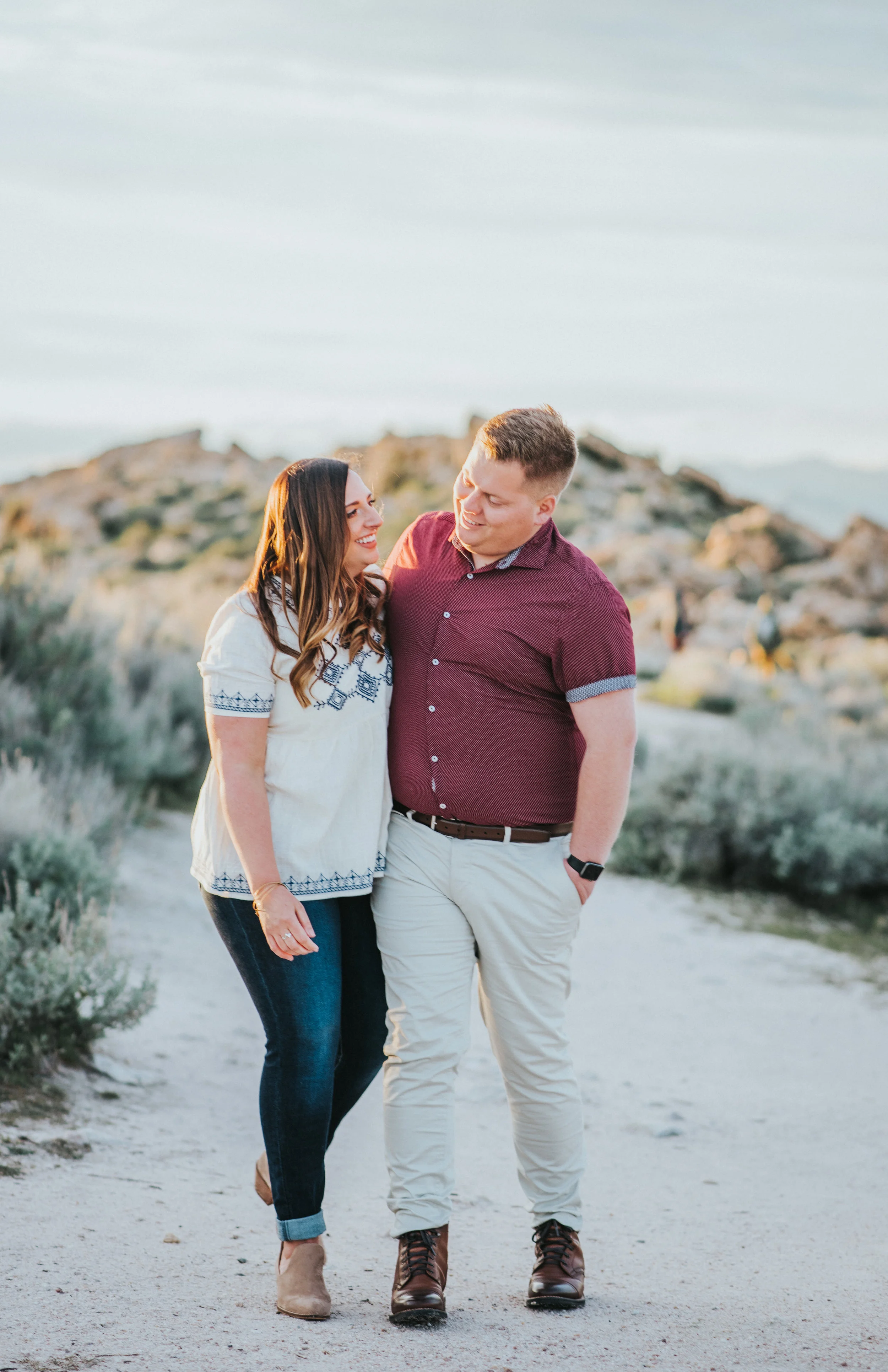 casual outfit change for engagement photo shoot session inspiration happy couple couple goals antelope island photo shoot session utah couple goals engagement session inspiration #engagement #antelopeisland #utah #love #soontobehusbandandwife #coupl