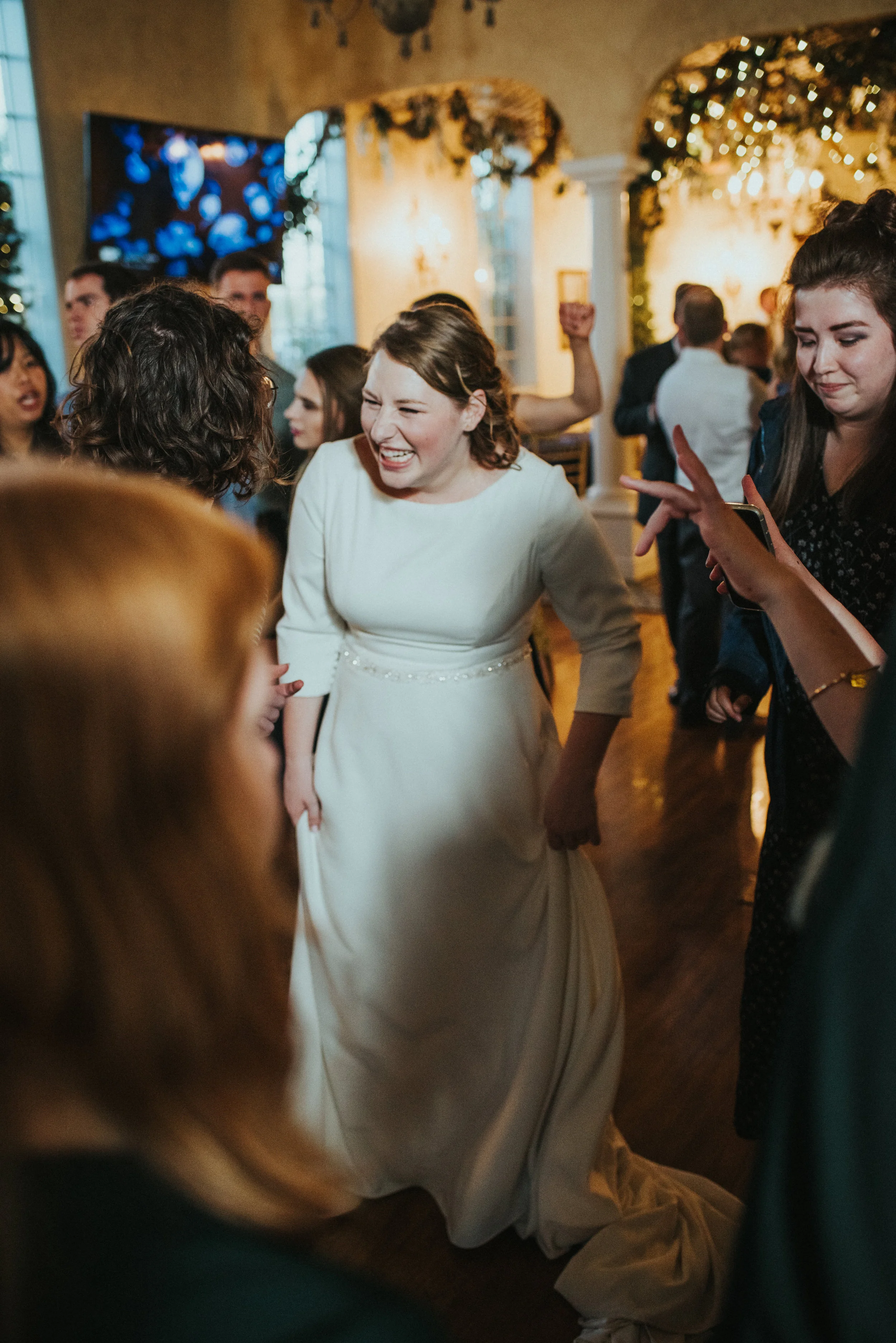  northampton house wedding reception payson utah three quarter sleeved wedding dress modest lds wedding dance floor dancing bride happy best payson utah wedding photography #professionalutahphotographer #paysonutah #northamptonhouse #ido #weddinginsp