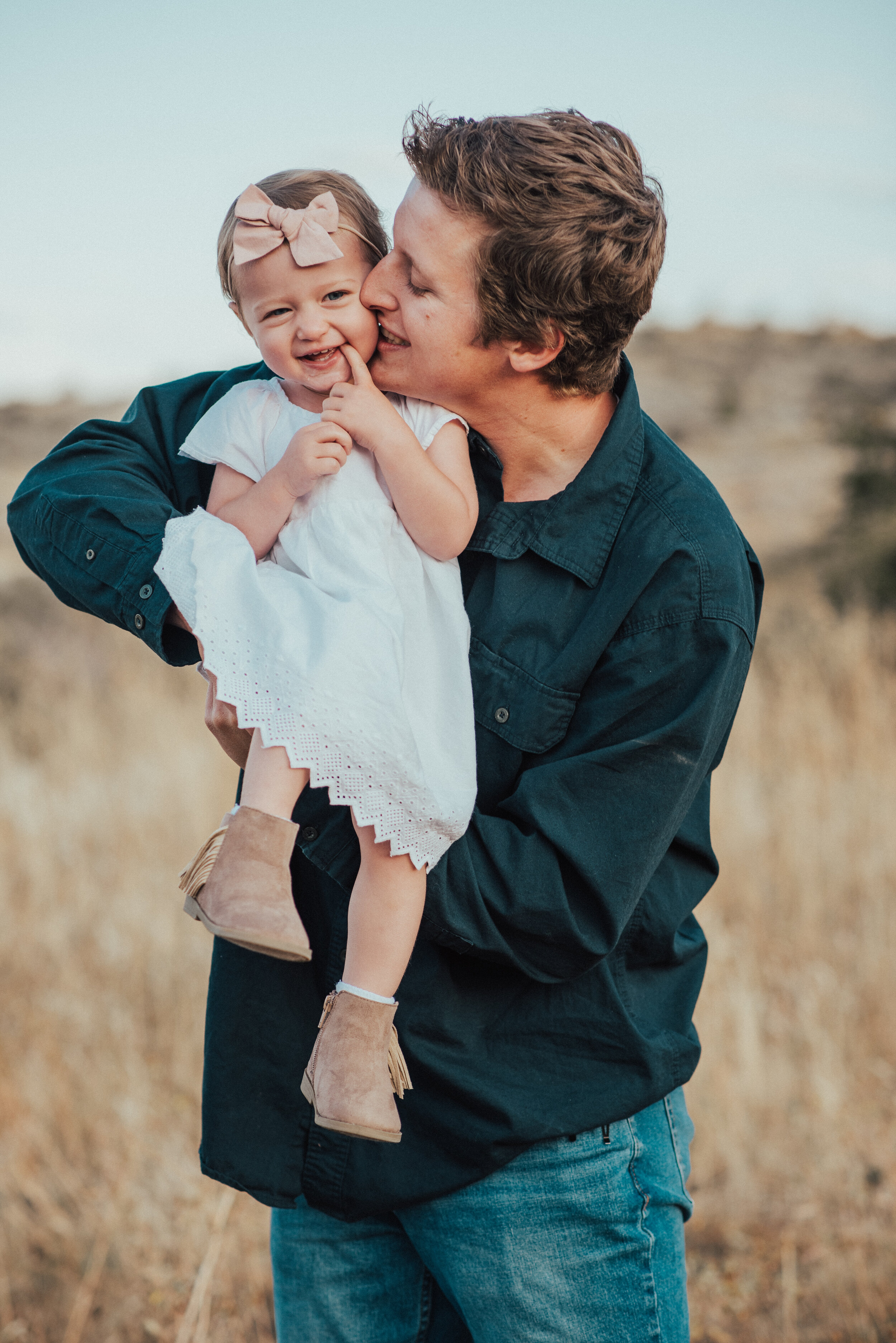  Dad and baby girl adorable family pictures maroon and navy outfit ideas for dad for family photos northern utah family photographer kristi alyse photo #maternityphotos #familyphotos #loganutahfamilyphotographer #kristialysephoto #northernutahfamilyp