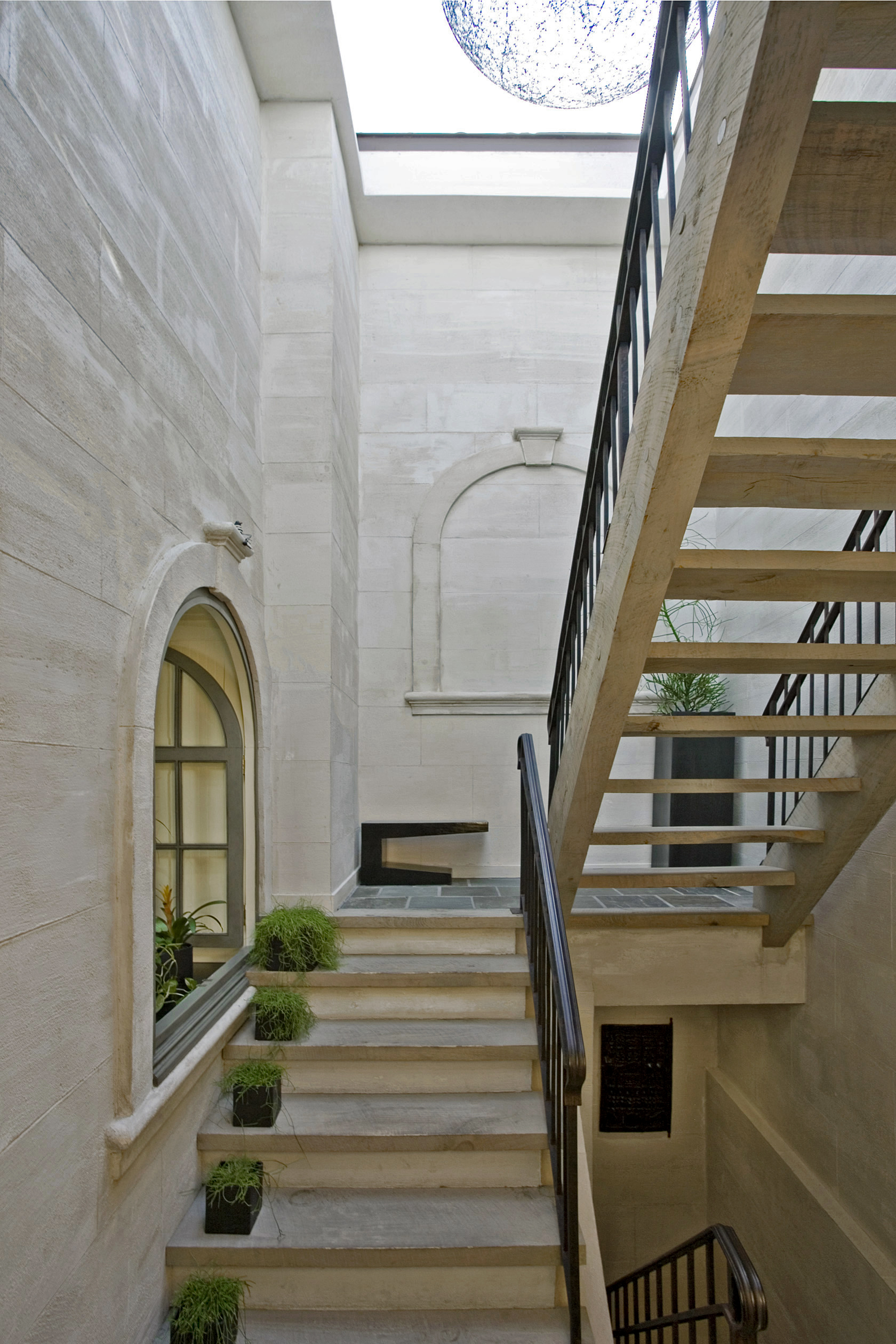 RoofdeckStairwaySkylight9854V7.jpg