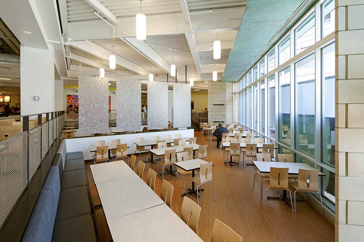 LowerEntranceDiningArea#1-2975v4a.jpg