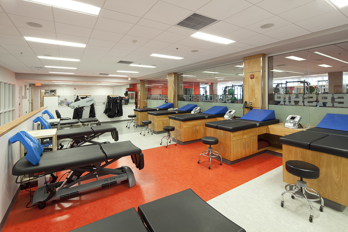 NEU-CabotSportsMedPT4997v4.jpg