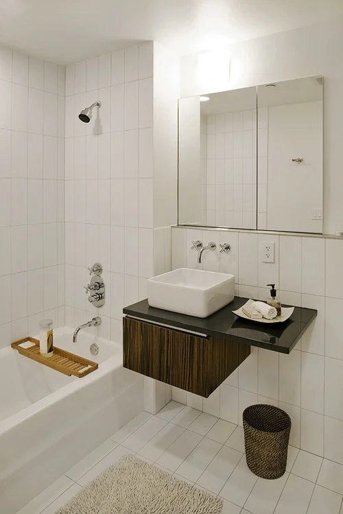 BathroomDetail9340v5revd.jpg