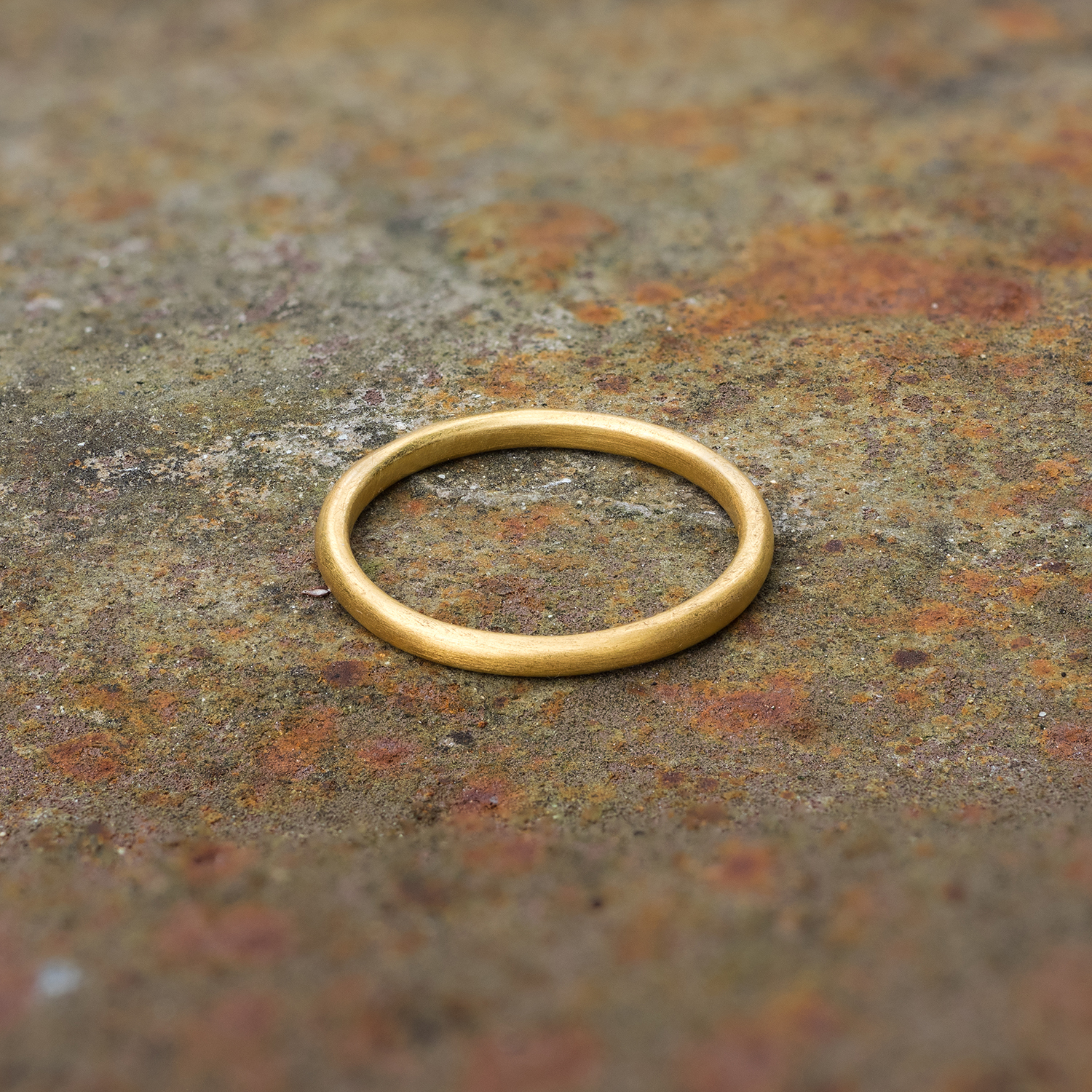 Ring - Small Yellow Gold square 1500px.jpg