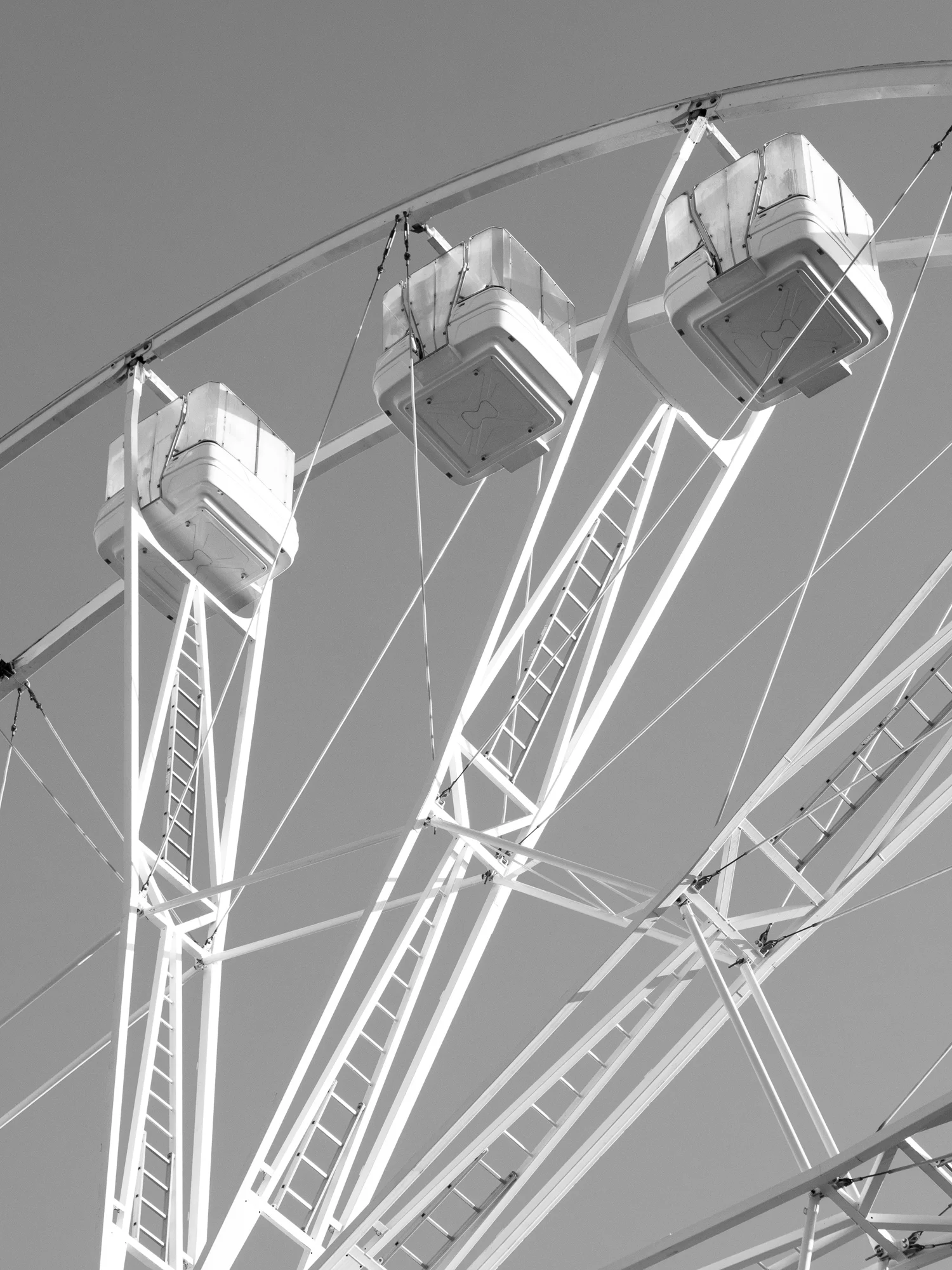 FERRIS WHEEL