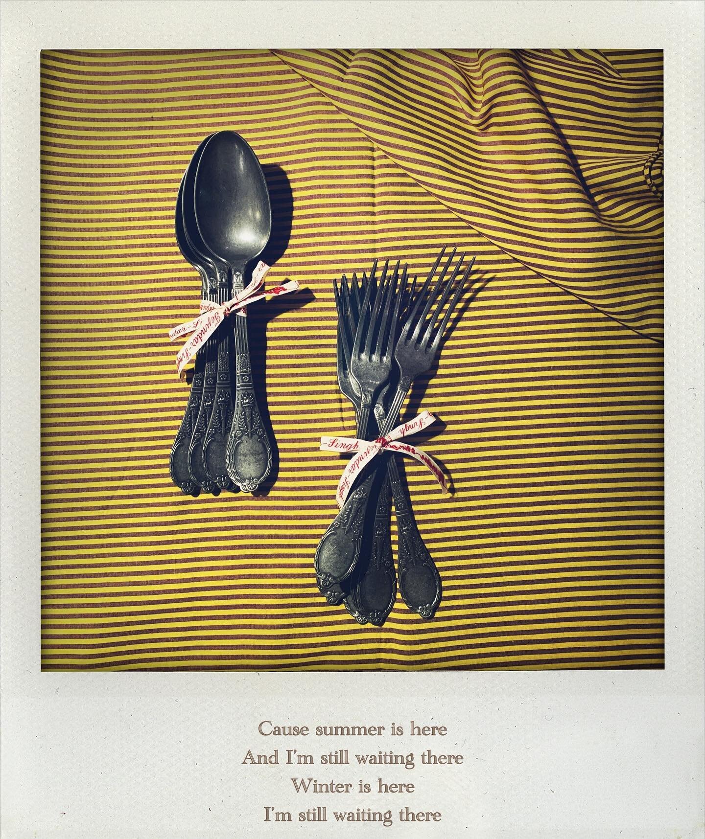 .
.
.
.
.
Art by @anonivv 

#280siolim #polaroid #vintage #pewter #embosed #forks #spoons #reclaimed #selvedge #waitinginvain #annielennox