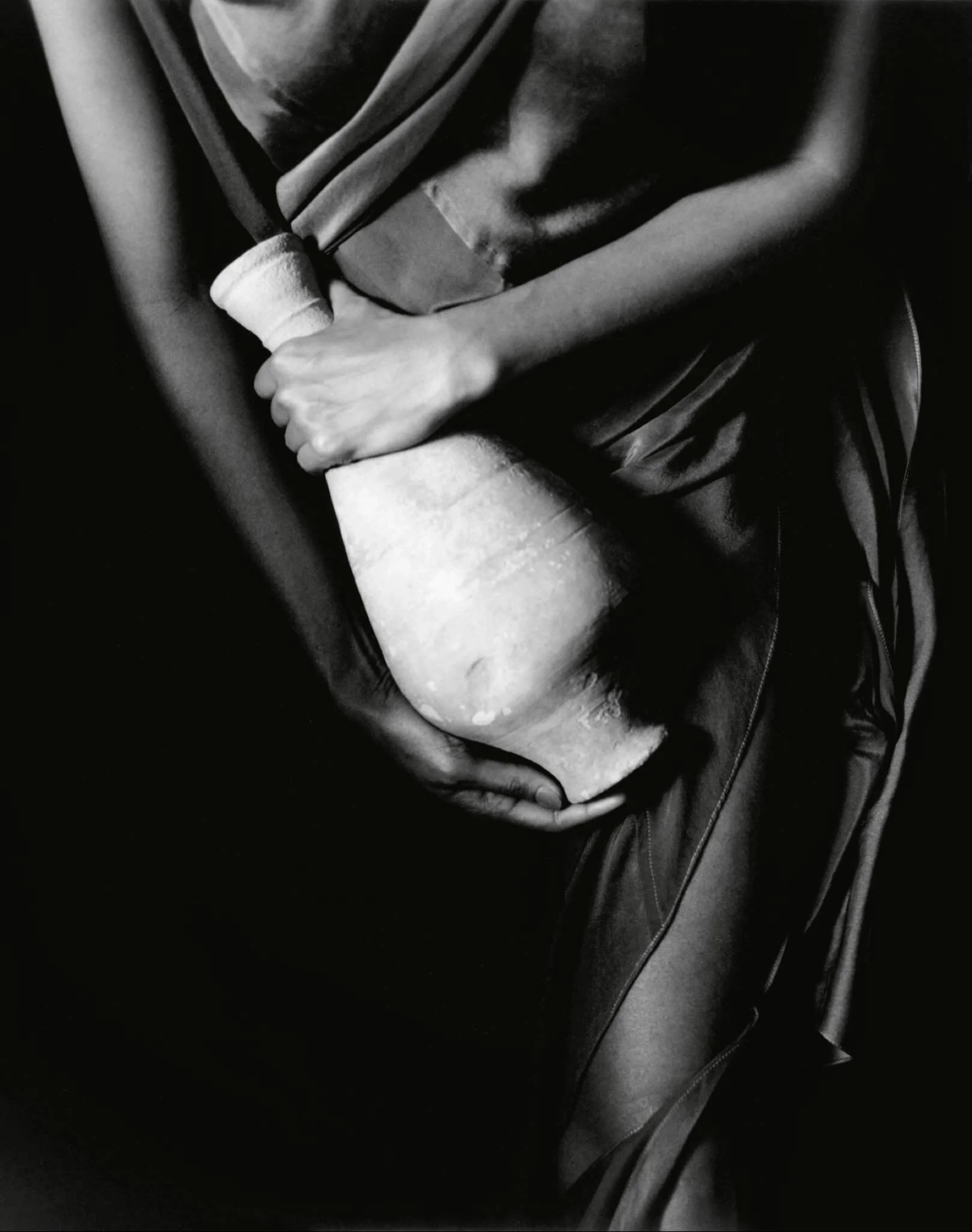 @archdigestindia The Style Issue 2025 
@menonlakshmi for @mahendra_doshi_est_1974 
Photography @ashishisshah 
Hair and makeup @deepa.verma.makeup @deepa.verma.hair 
Clothes and styling @saviojon