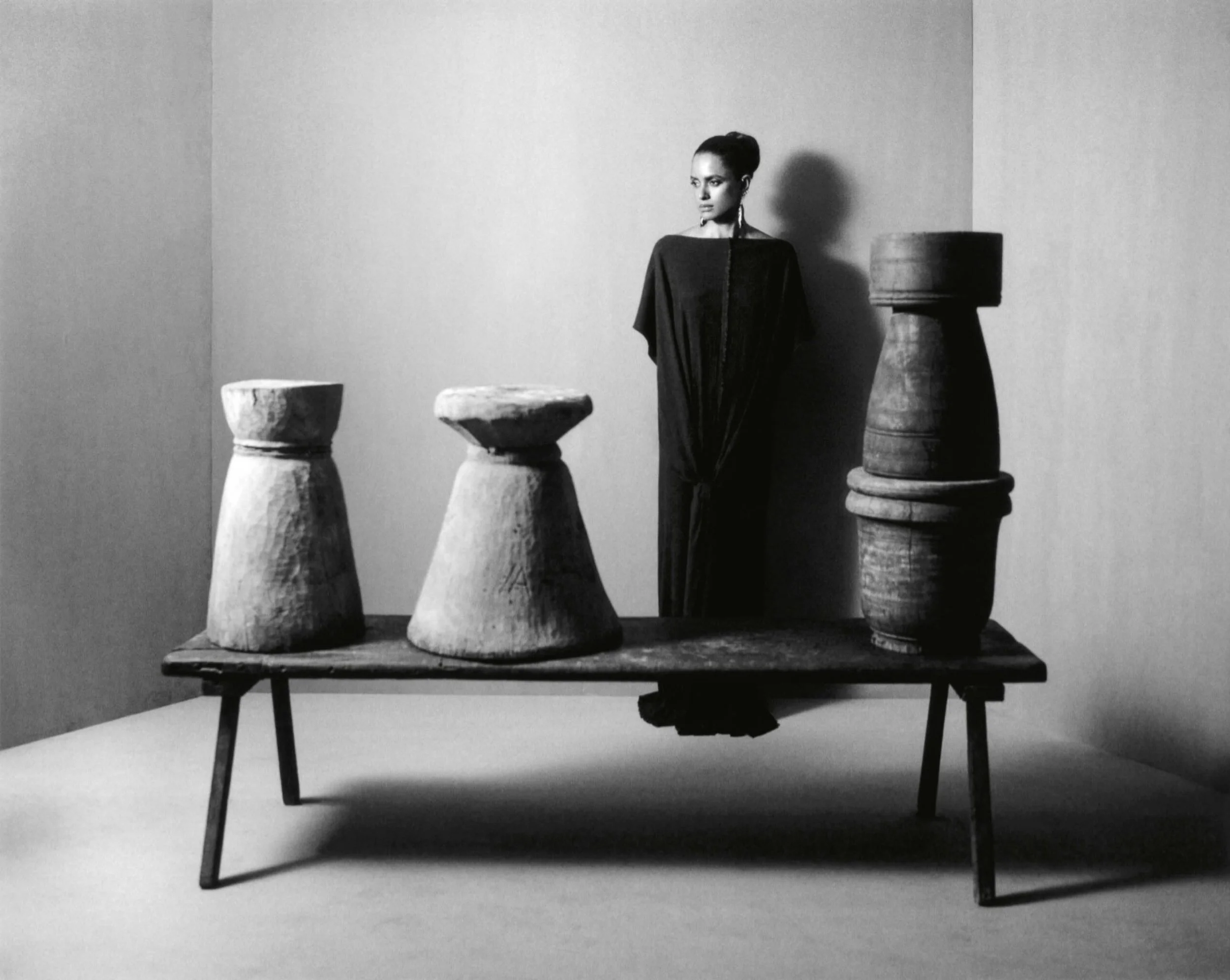 @archdigestindia The Style Issue 2025 
@menonlakshmi for @mahendra_doshi_est_1974 
Photographed @ashishisshah 
Hair and makeup @deepa.verma.makeup @deepa.verma.hair 
Clothes and styling @saviojon