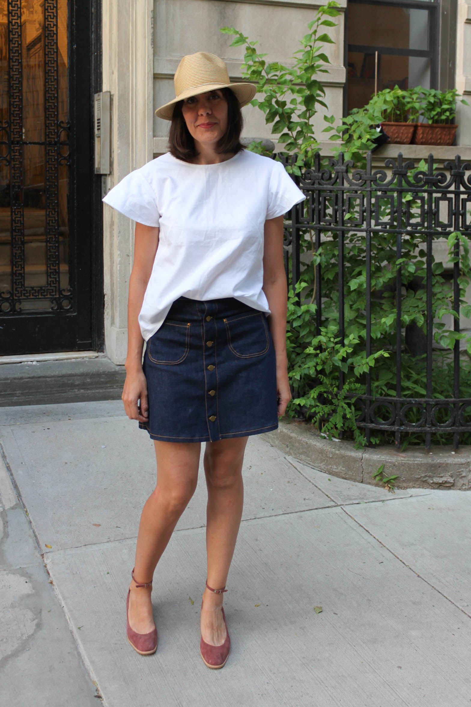 Everyday Go To - Damsel In Dior  Street style bags, Mini outfit, Outfits