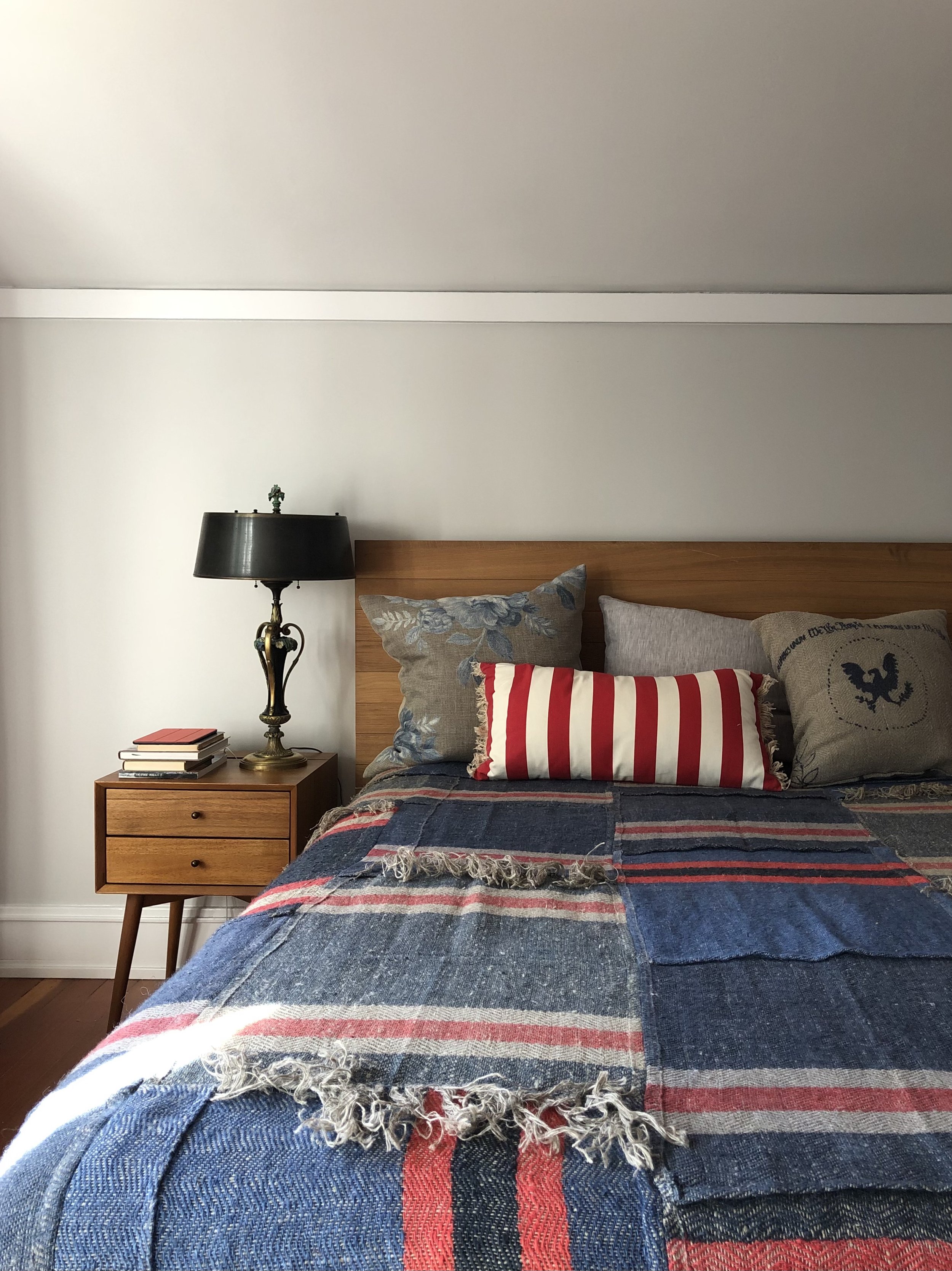 Print_Goldfinch_PiecedBedspread_Indigo3.jpg