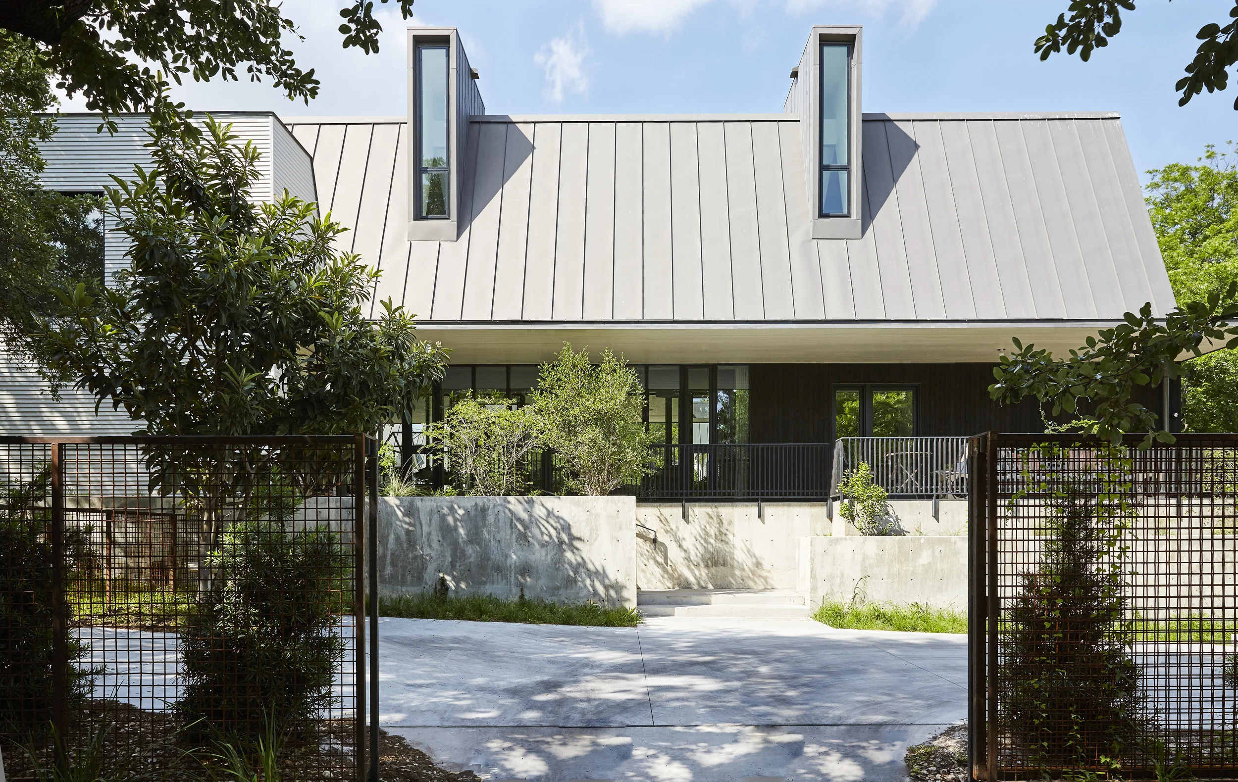 Motor Court House — Murray Legge Architecture