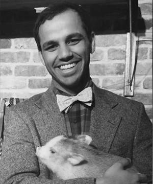 Daniel Khan