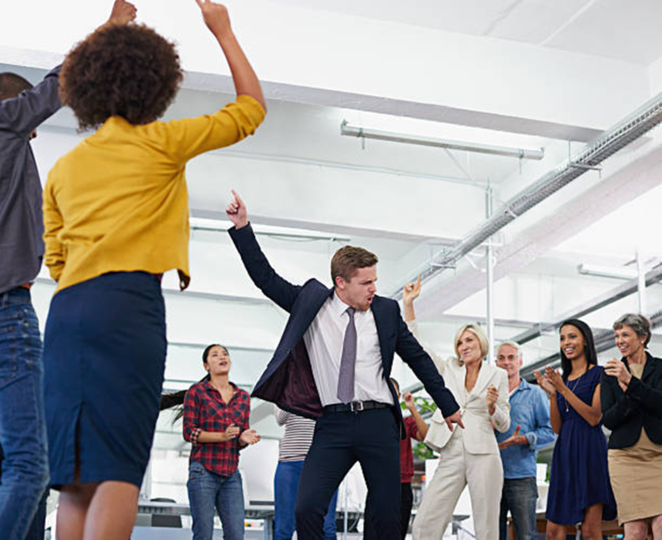 How to Plan Successful Corporate Event Dance Activities in Oakville