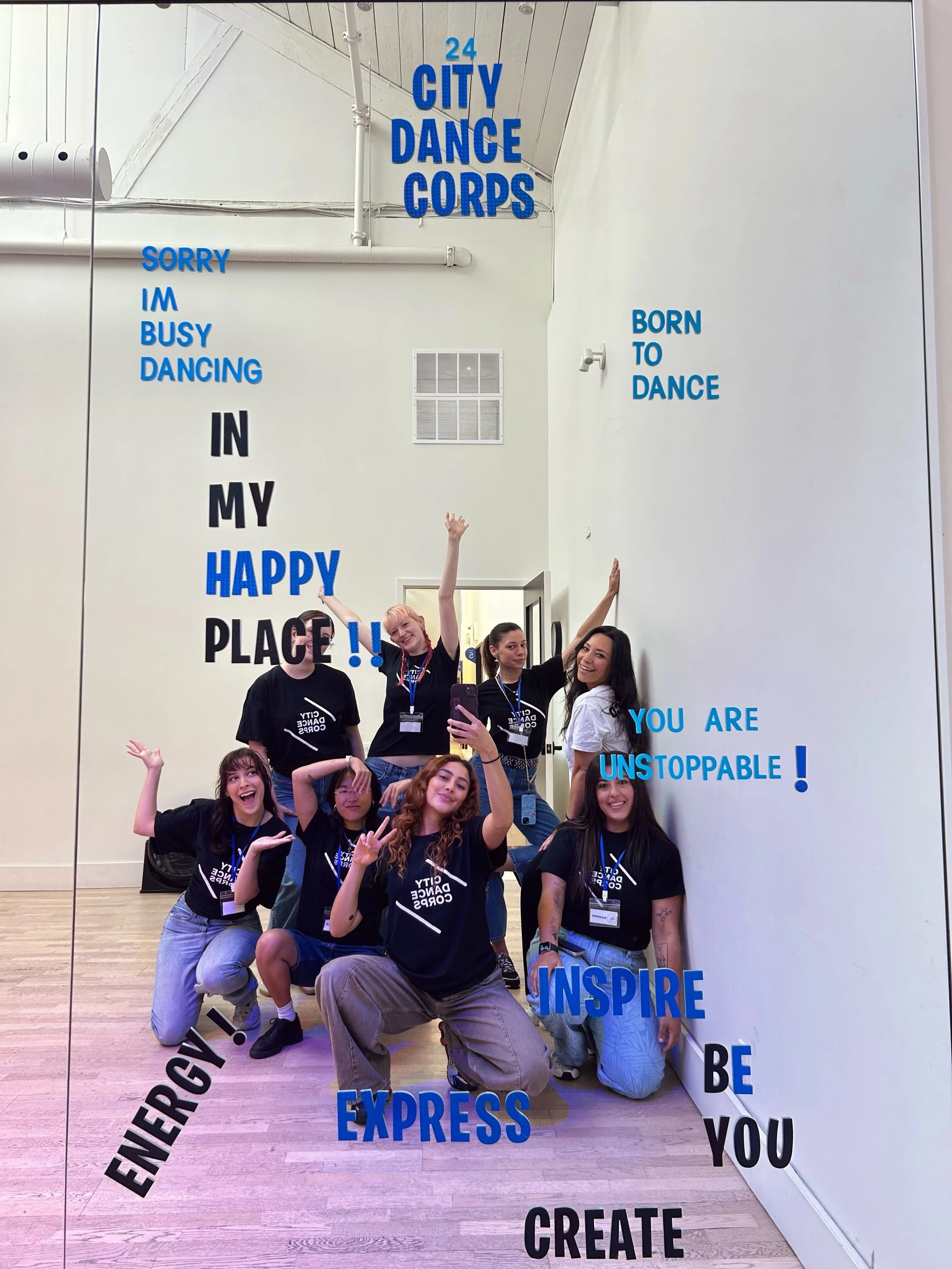 🚨 GIVEAWAY ALERT! 🚨

Want to win a $100 City Dance Corps gift card‼️

&bull;Take a selfie at our mirror IN STUDIO 6 (Toronto location)
&bull;Follow us on Instagram at BOTH locations @citydancecorps &amp; @citydancecorpsoak 💜💚
&bull;Post your pic 
