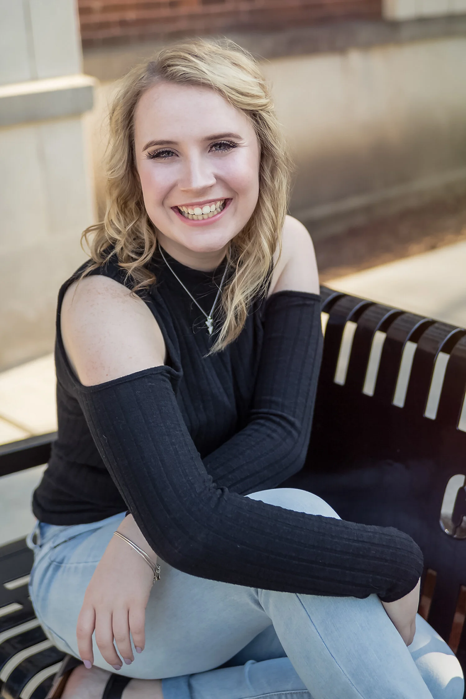 Senior-Photos-Studio-Crystal-Lake-IL-Mariela-Ryan-Photography-Sydney-3.jpg