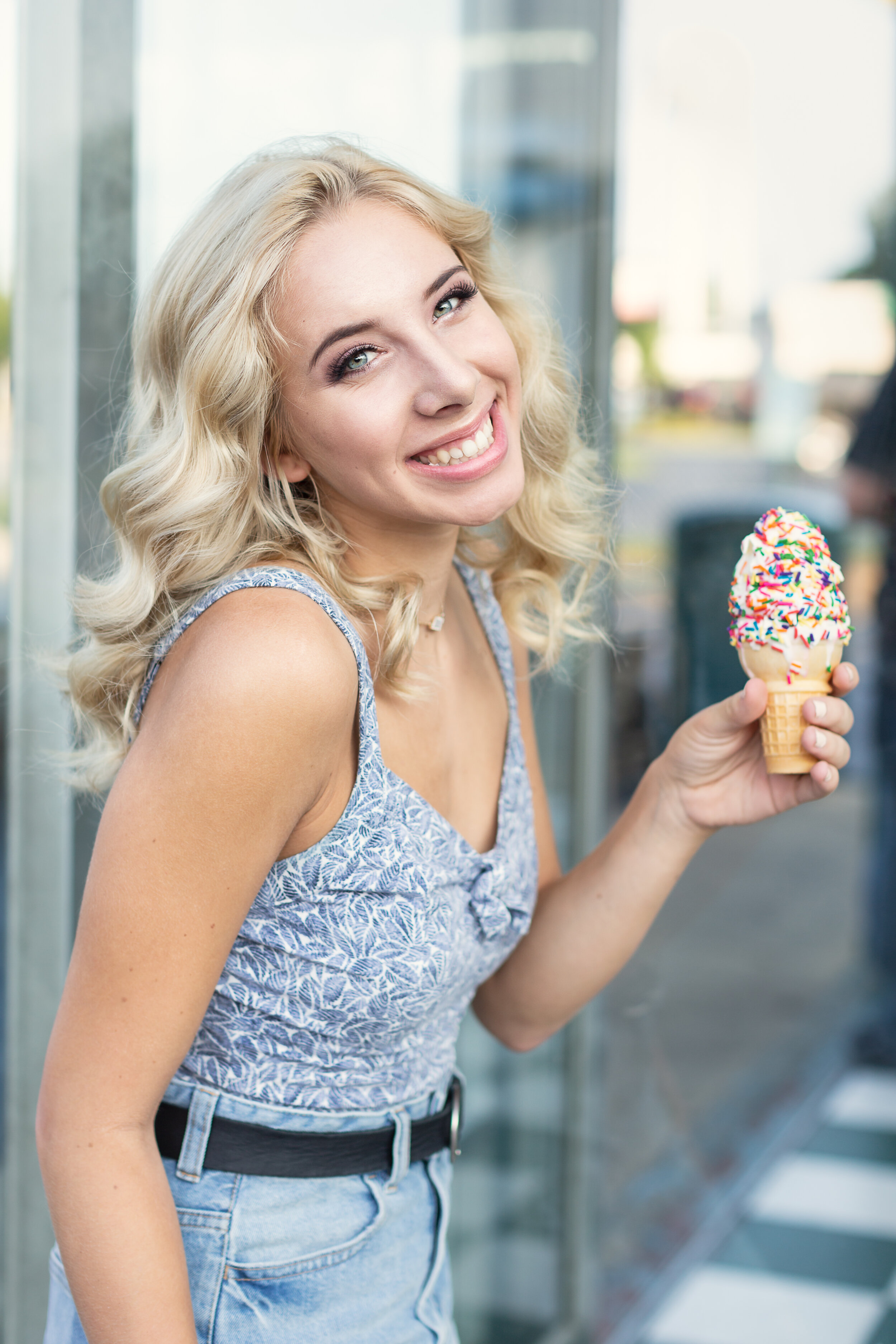 Senior-Portrait-Photo-Crystal-Lake-IL-Mariela-Ryan-Photography-Lily-07.jpg