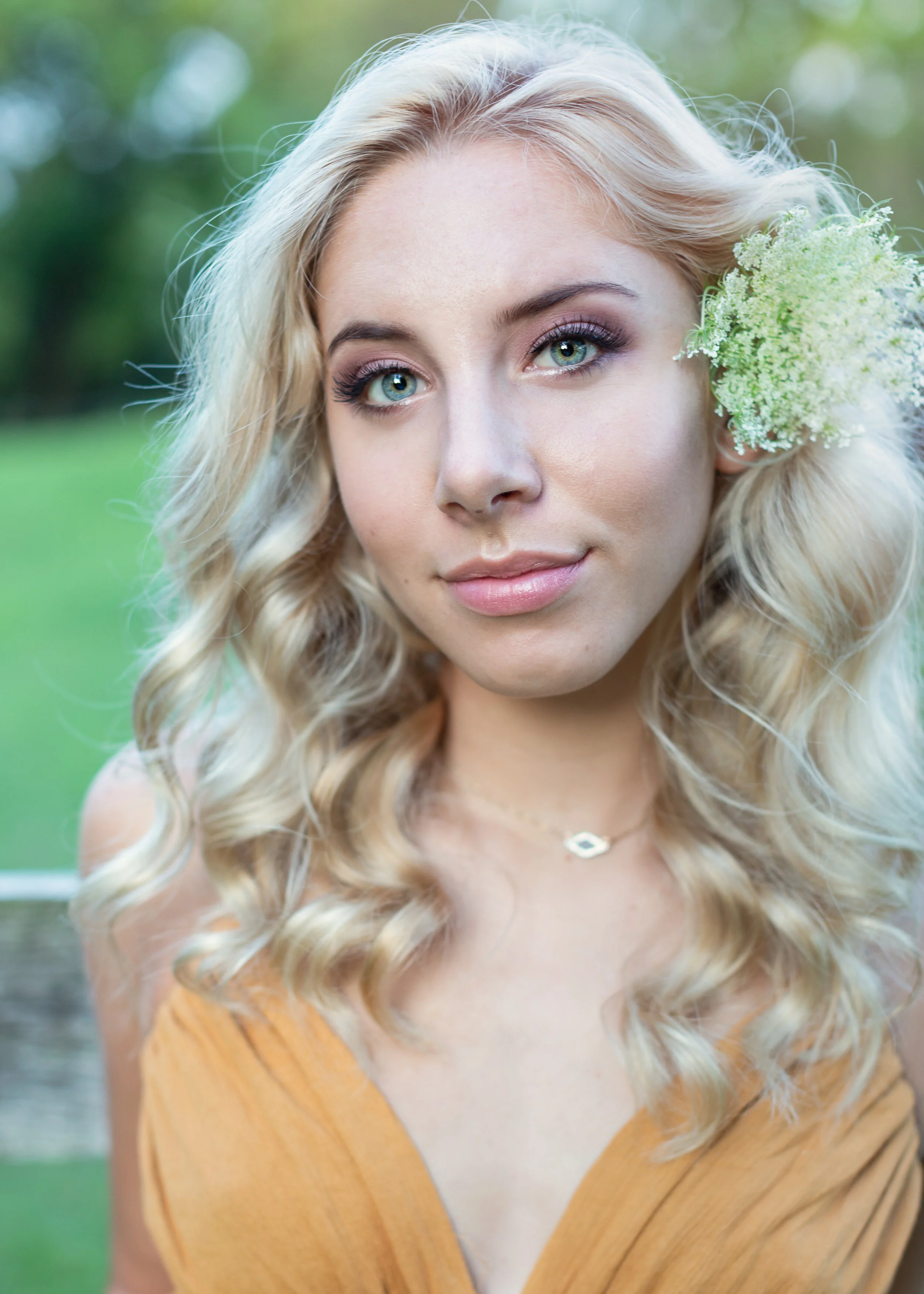 Senior-Portrait-Photo-Crystal-Lake-IL-Mariela-Ryan-Photography-Lily-21.jpg