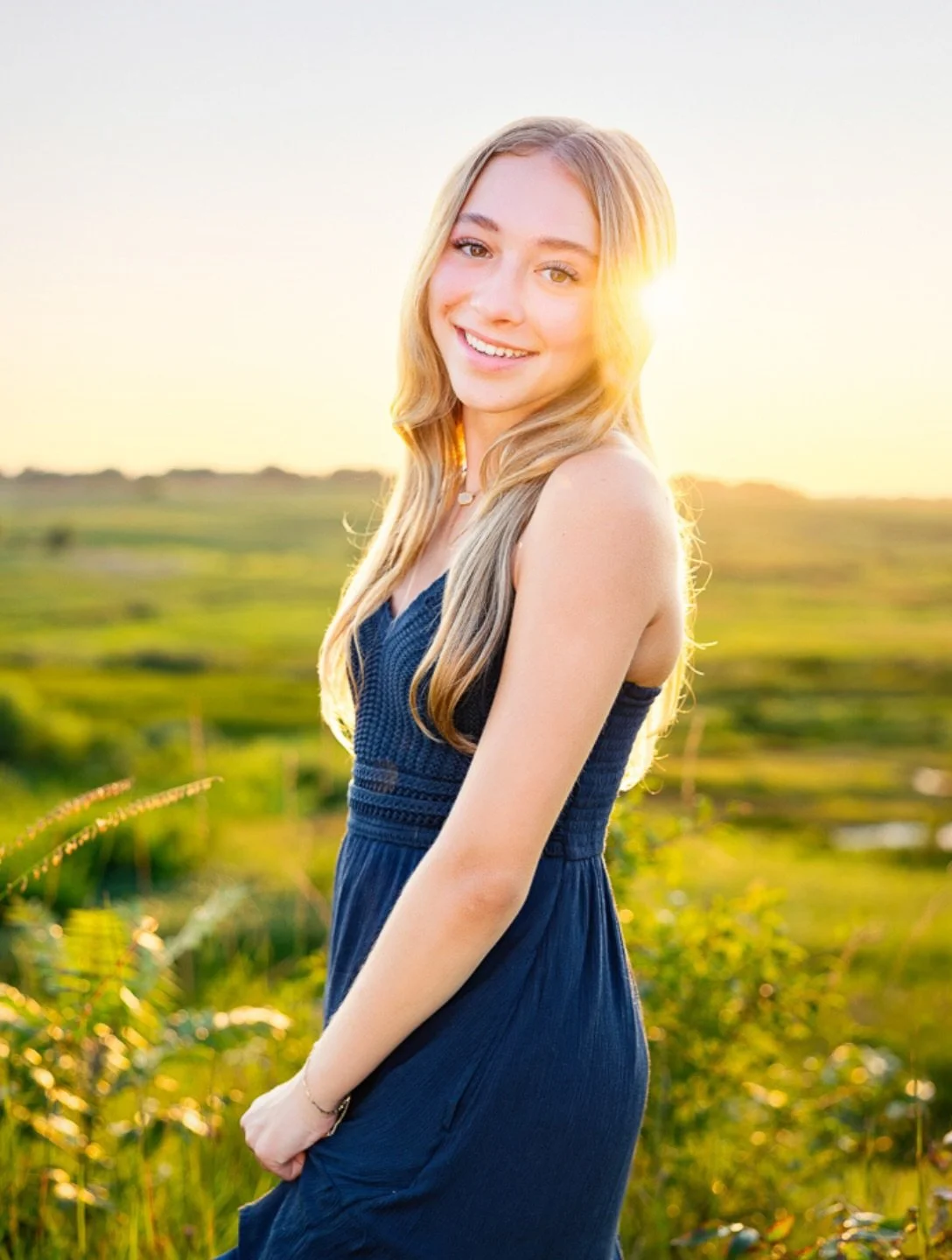Worried your daughter might feel awkward in front of the camera during her senior pictures?

You&rsquo;re not alone.

Here&rsquo;s the thing: I don&rsquo;t expect my seniors to feel comfortable the moment they step in front of my camera.

The first f