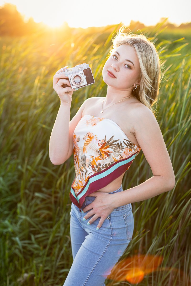 Senior-Photo-Mariela-Ryan-Photography-Crystal-Lake-Illinois-Ansley-24.jpg