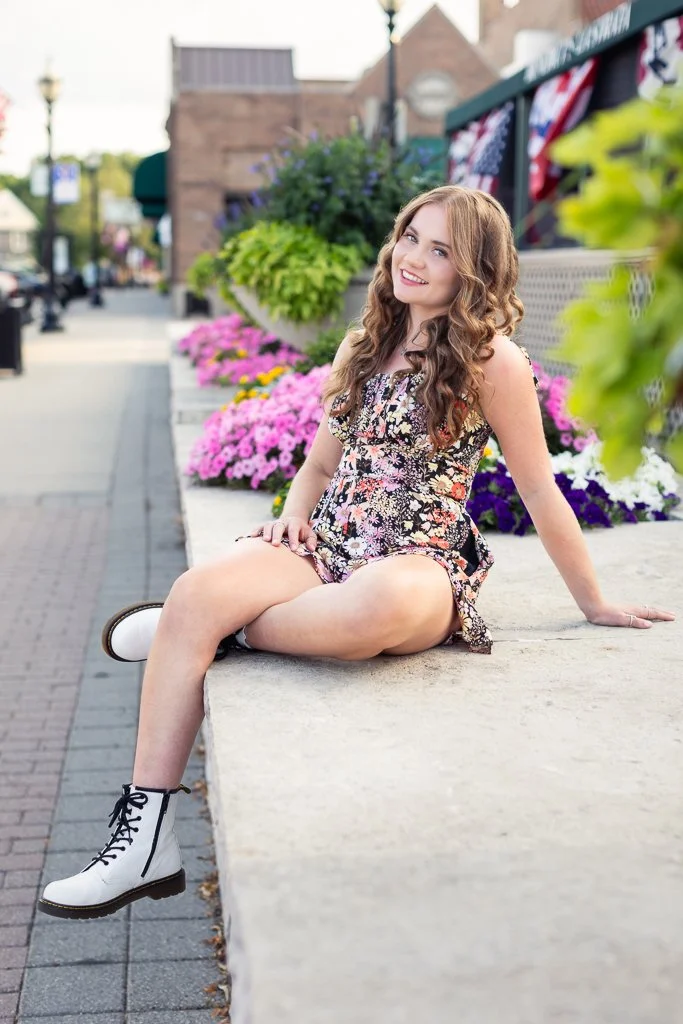 The Dos and Don'ts of Picking the Right Outfits for Your Senior Photos