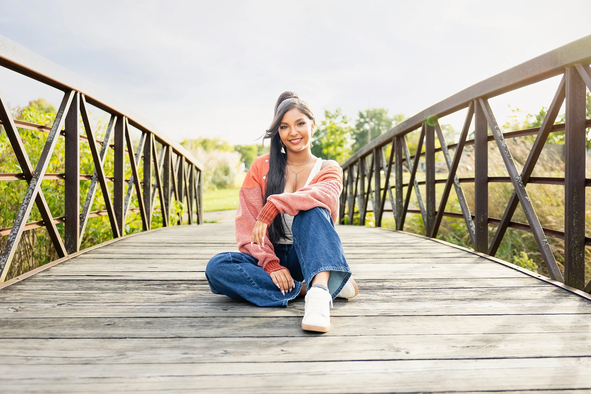 Senior-Photos-Portraits-Crystal-Lake-IL-bridge-jeans-Mariela-Ryan-Photography-India-29.jpg