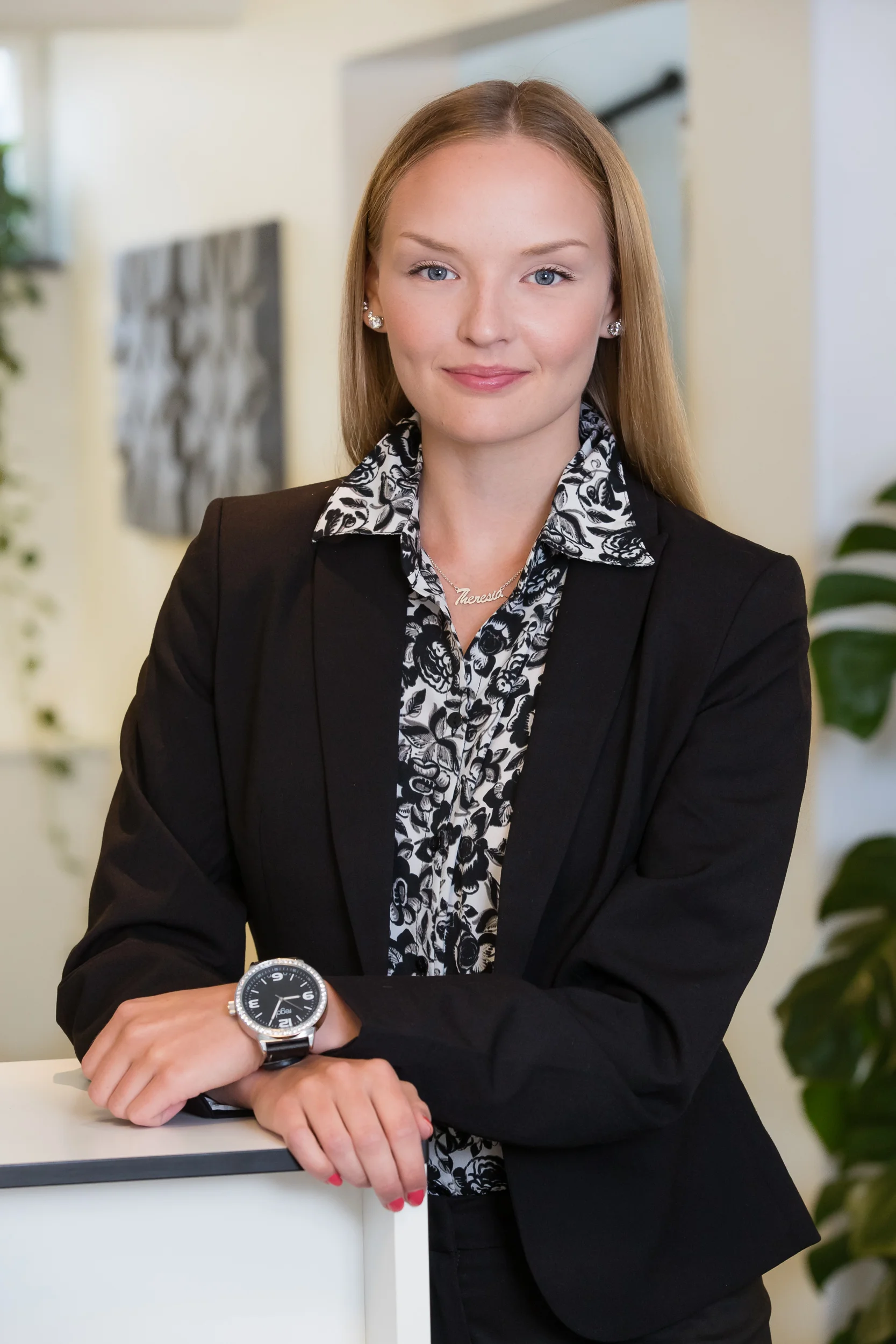 Theresia Mårtensson - Fastighetsbyrån