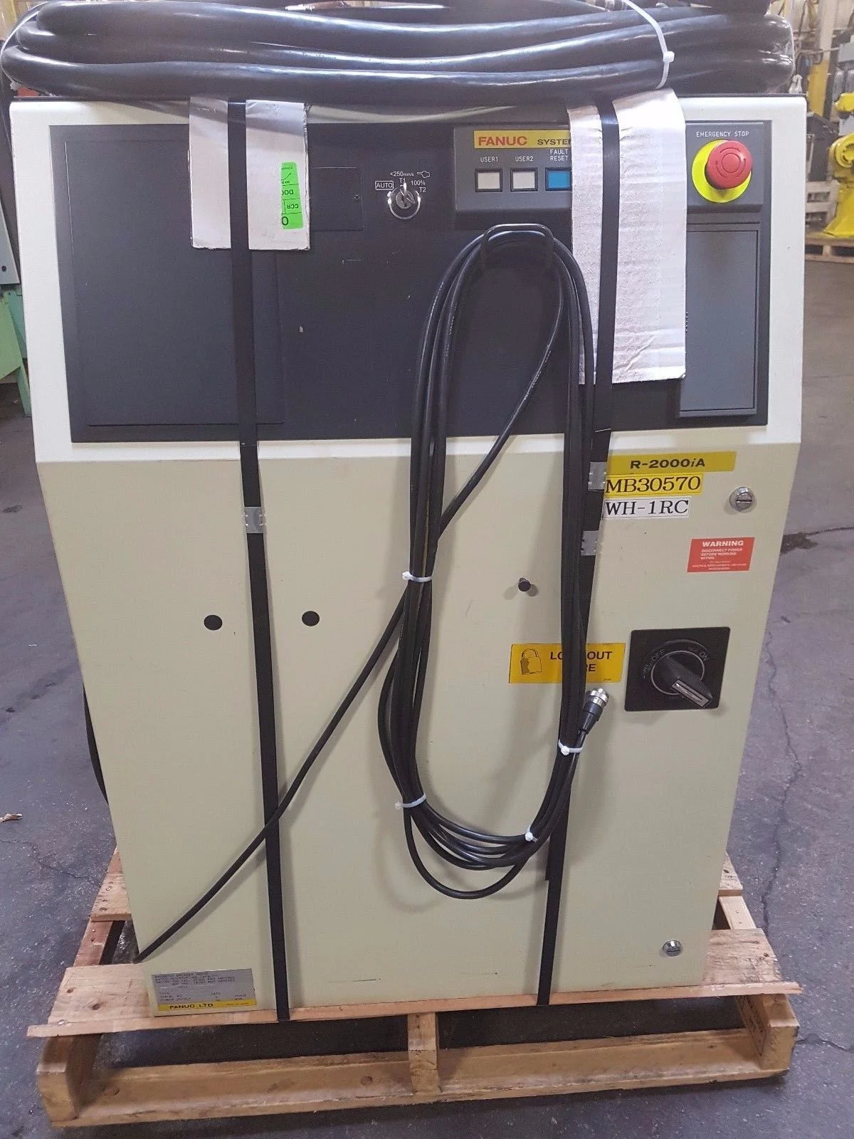 Fanuc - R2000iA -210F-2.jpg