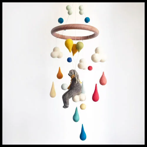 THE NURSERY MOBILE: GO BIG OR GO HOME