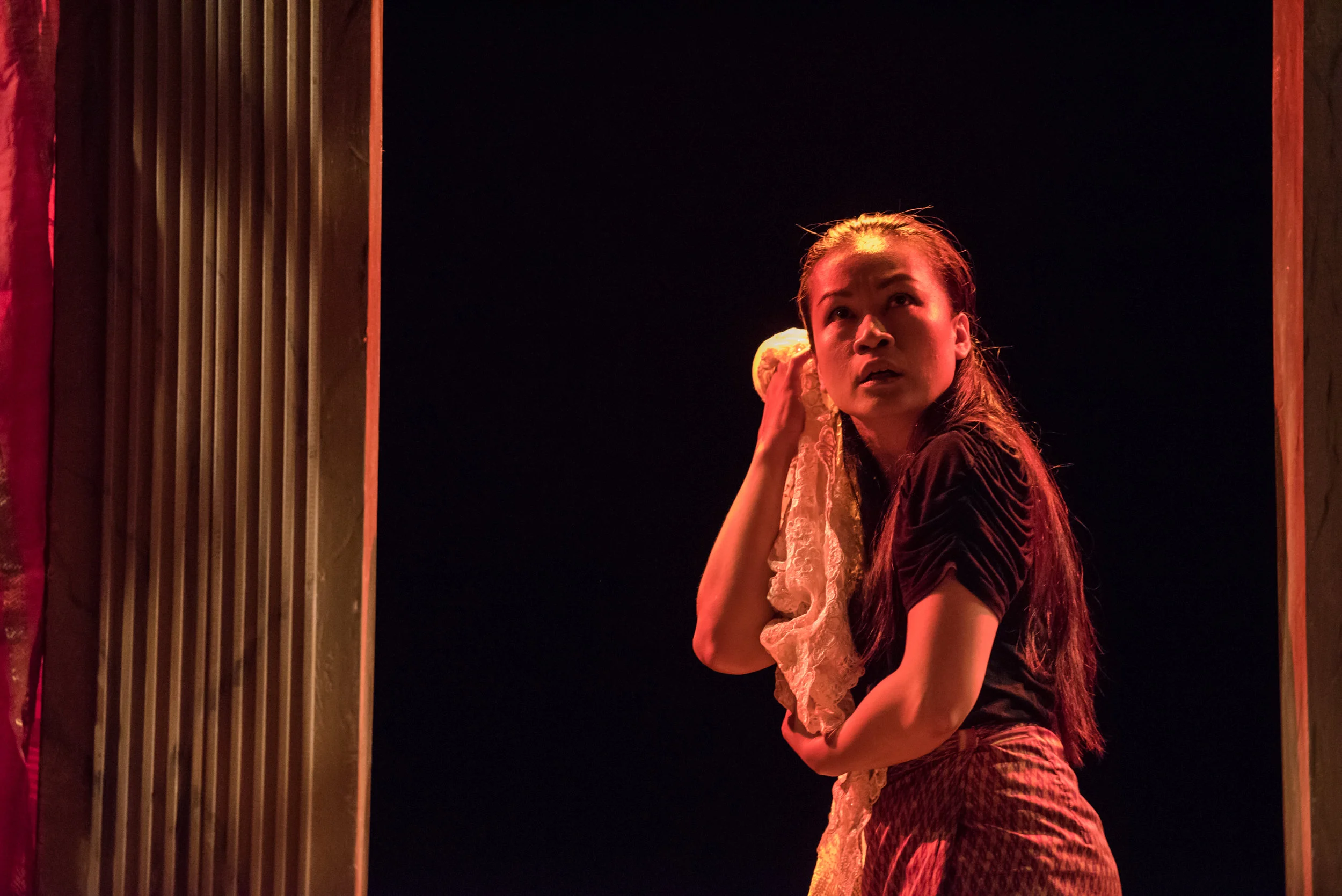 SomeoneBetween-photobyDahliaKatz-4502.jpg