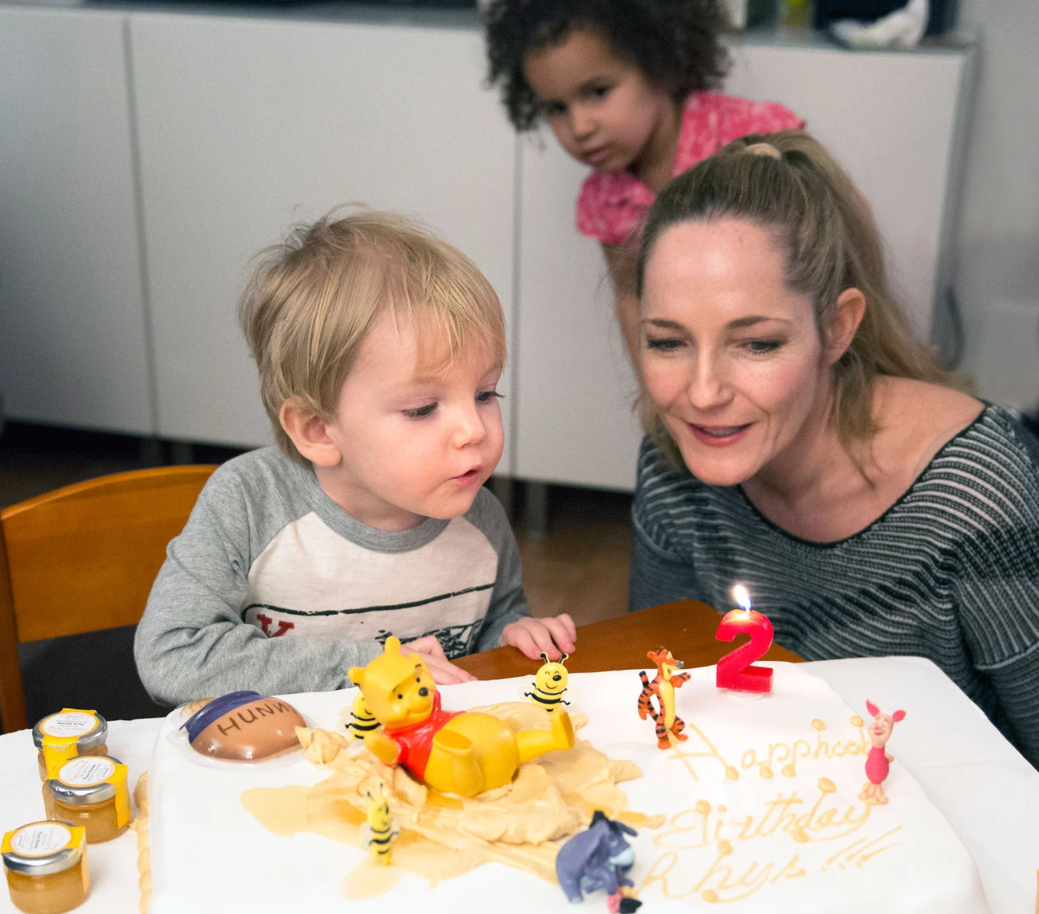 DSC_7549_Rhys Sam cake_web.jpg