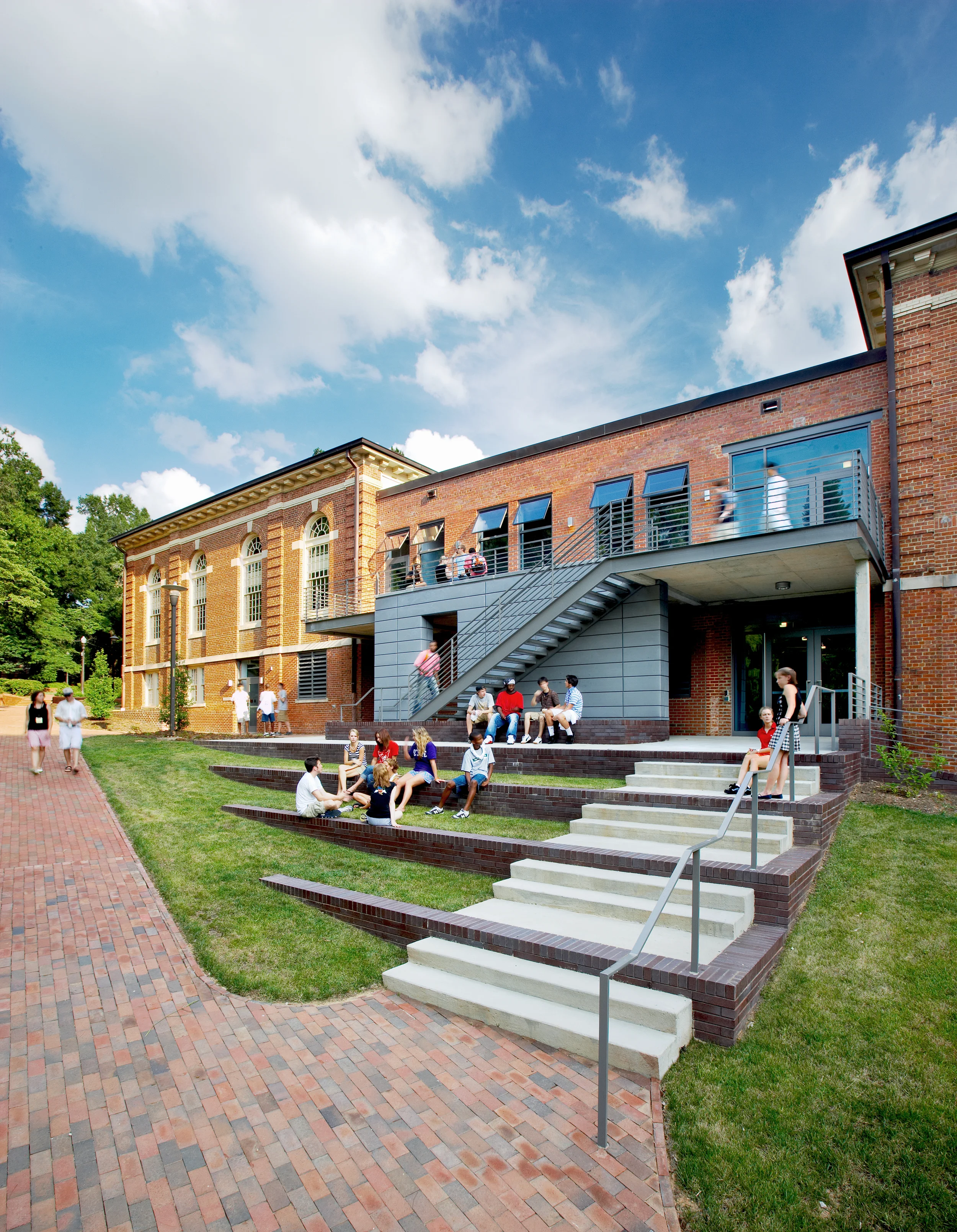 9807-11 LEAZAR.northsteps.overview.jpg