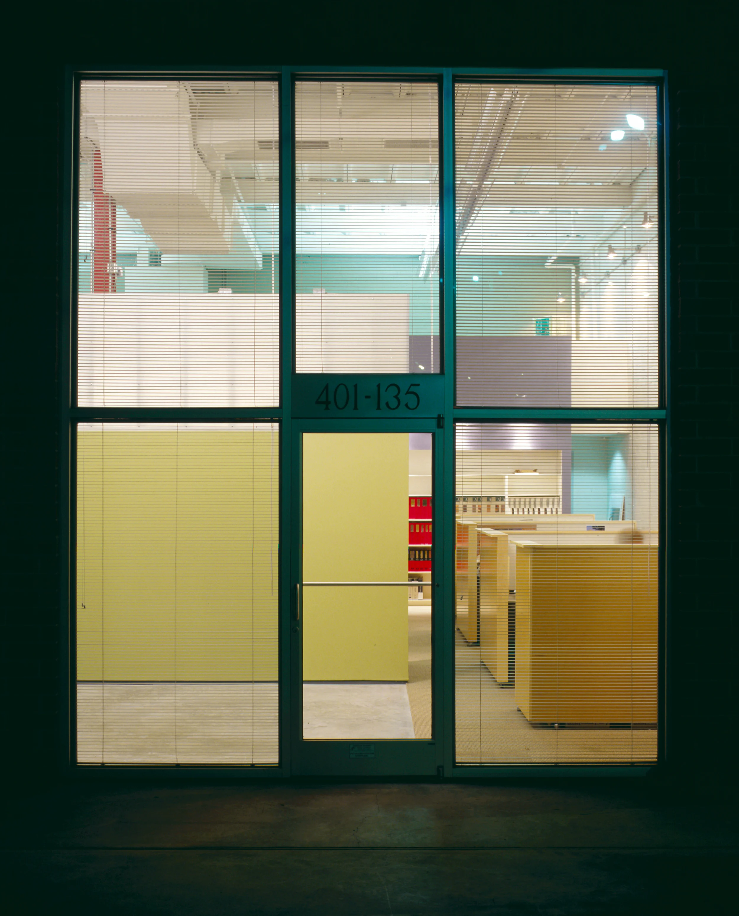 5-9807-05 J ext pm full bay+ copy.jpg