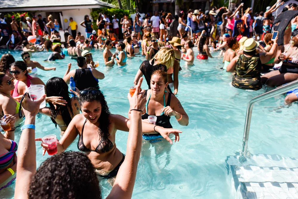 Aqua Girl Pool Party @ National Hotel