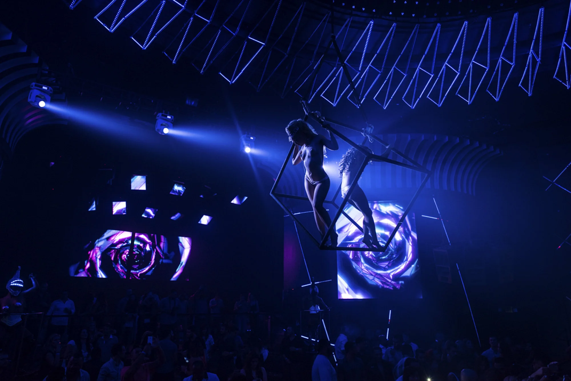 Mansion Closing Party