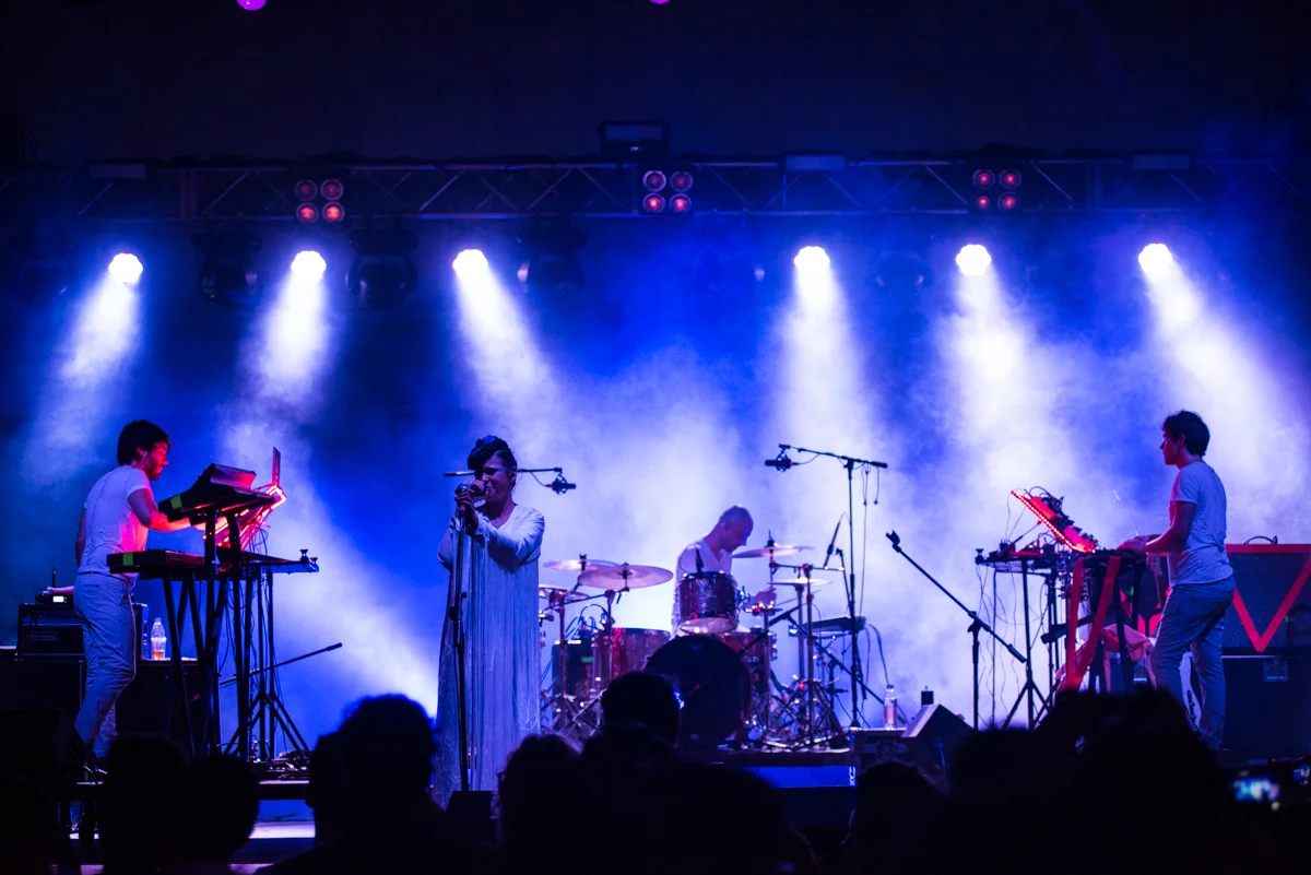 3-Bomba_Estereo-9.jpg