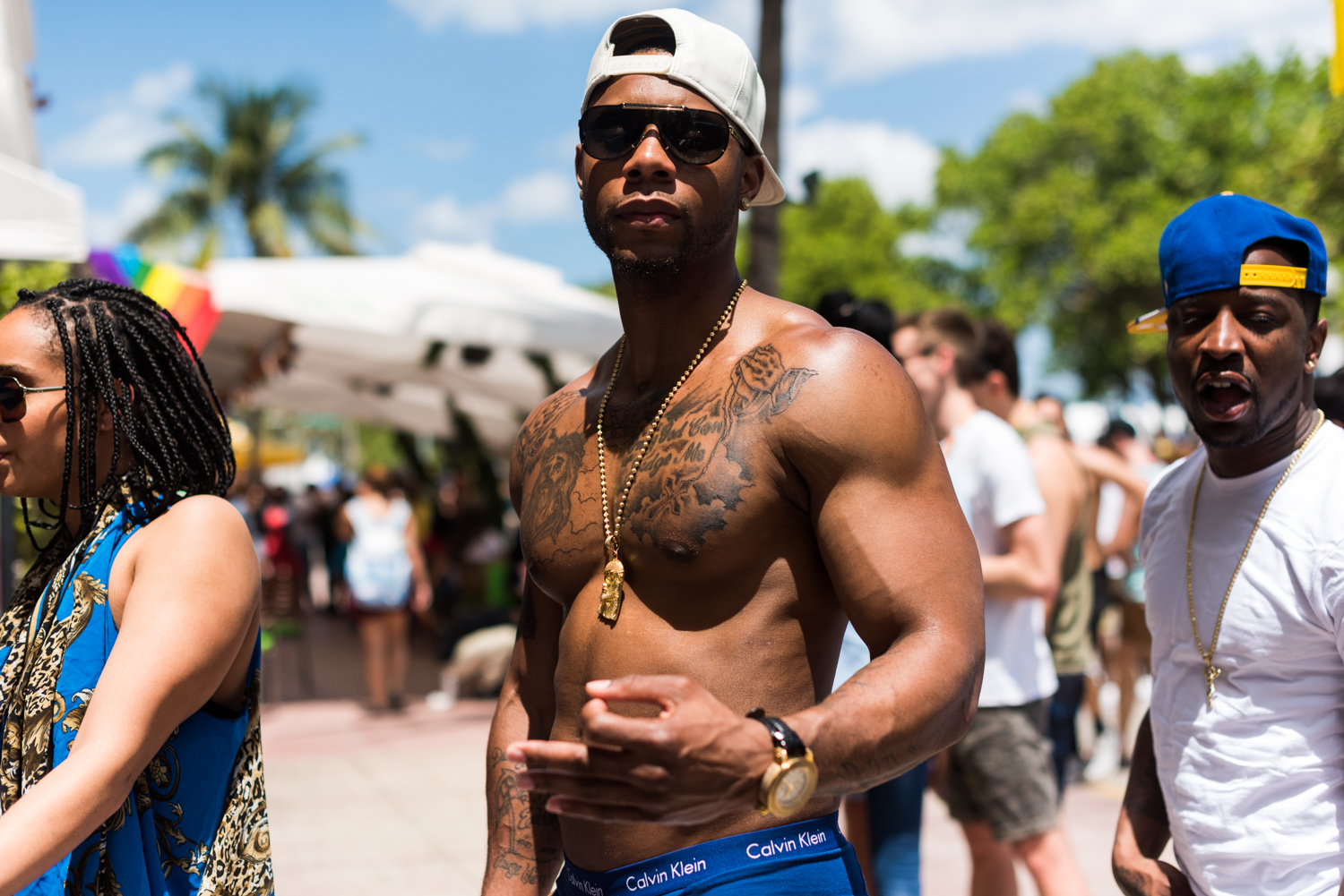 Boys-Gay-Pride-13.jpg