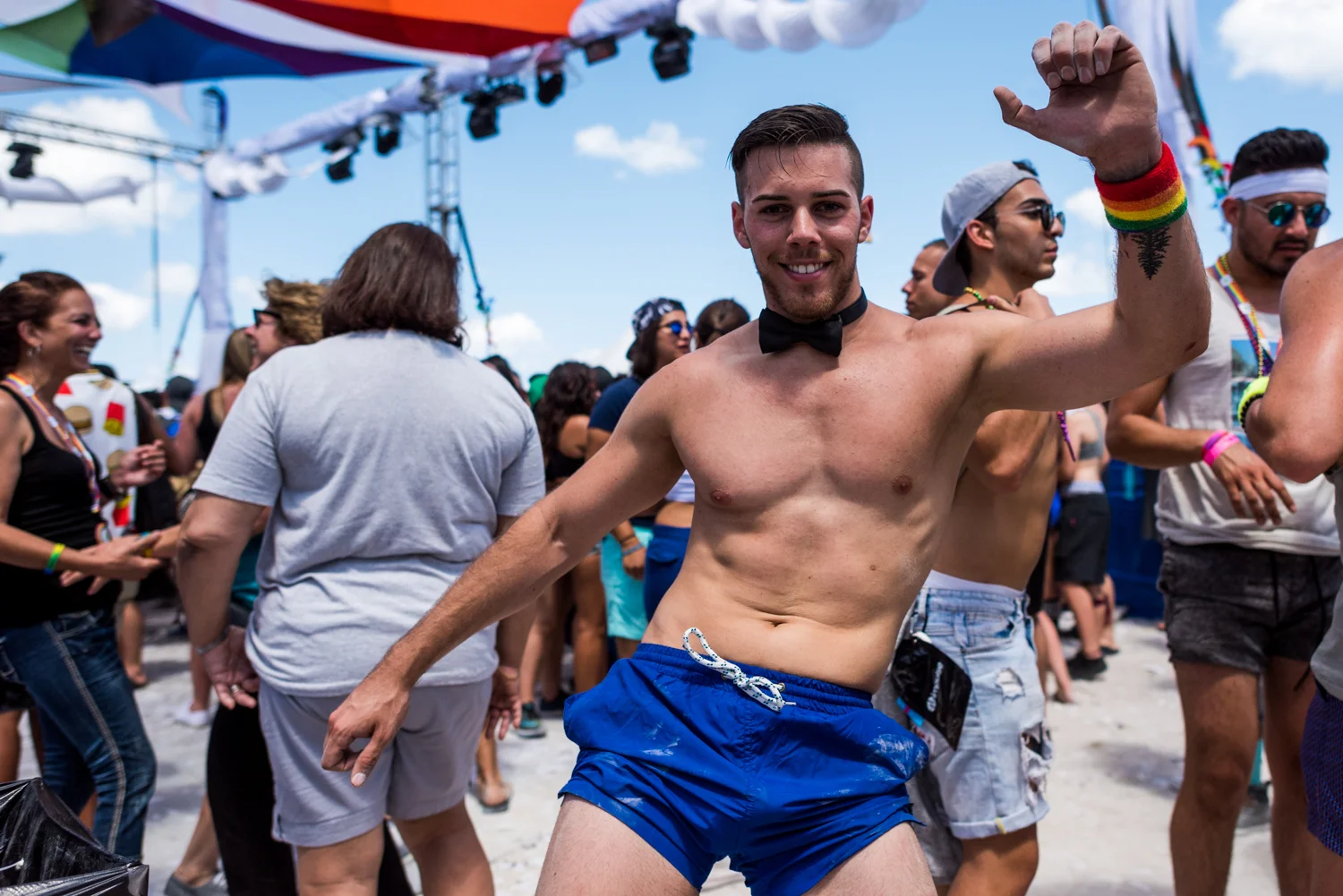 Boys-Gay-Pride-41.jpg