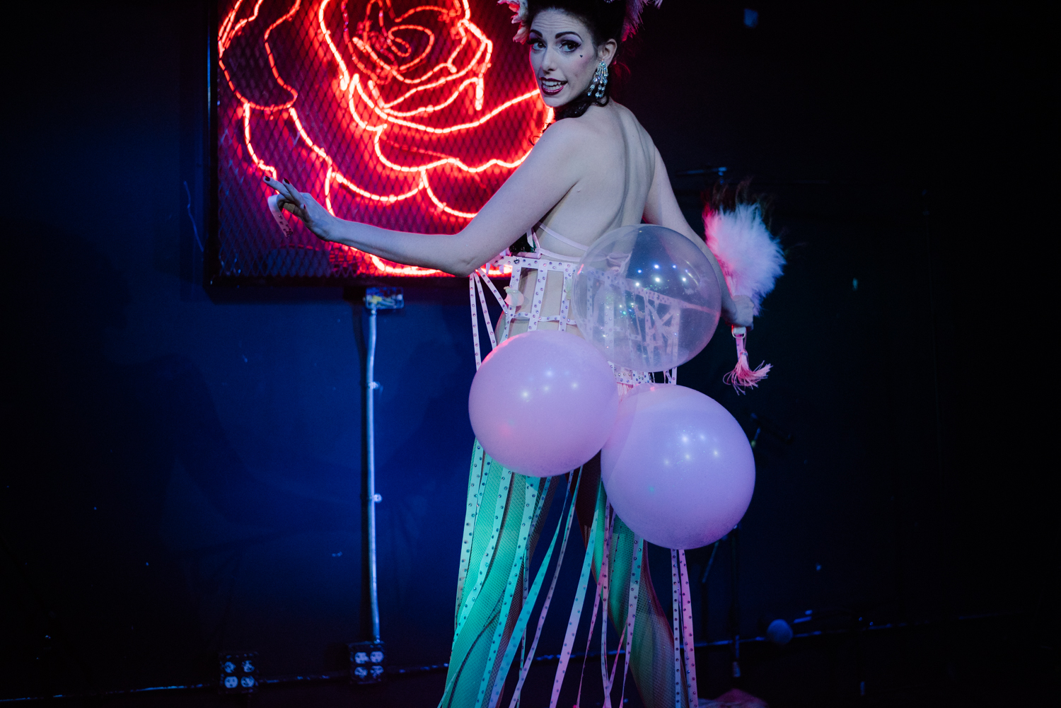 Side Boob Burlesque Show / Las Rosas — ALL SEEING Media