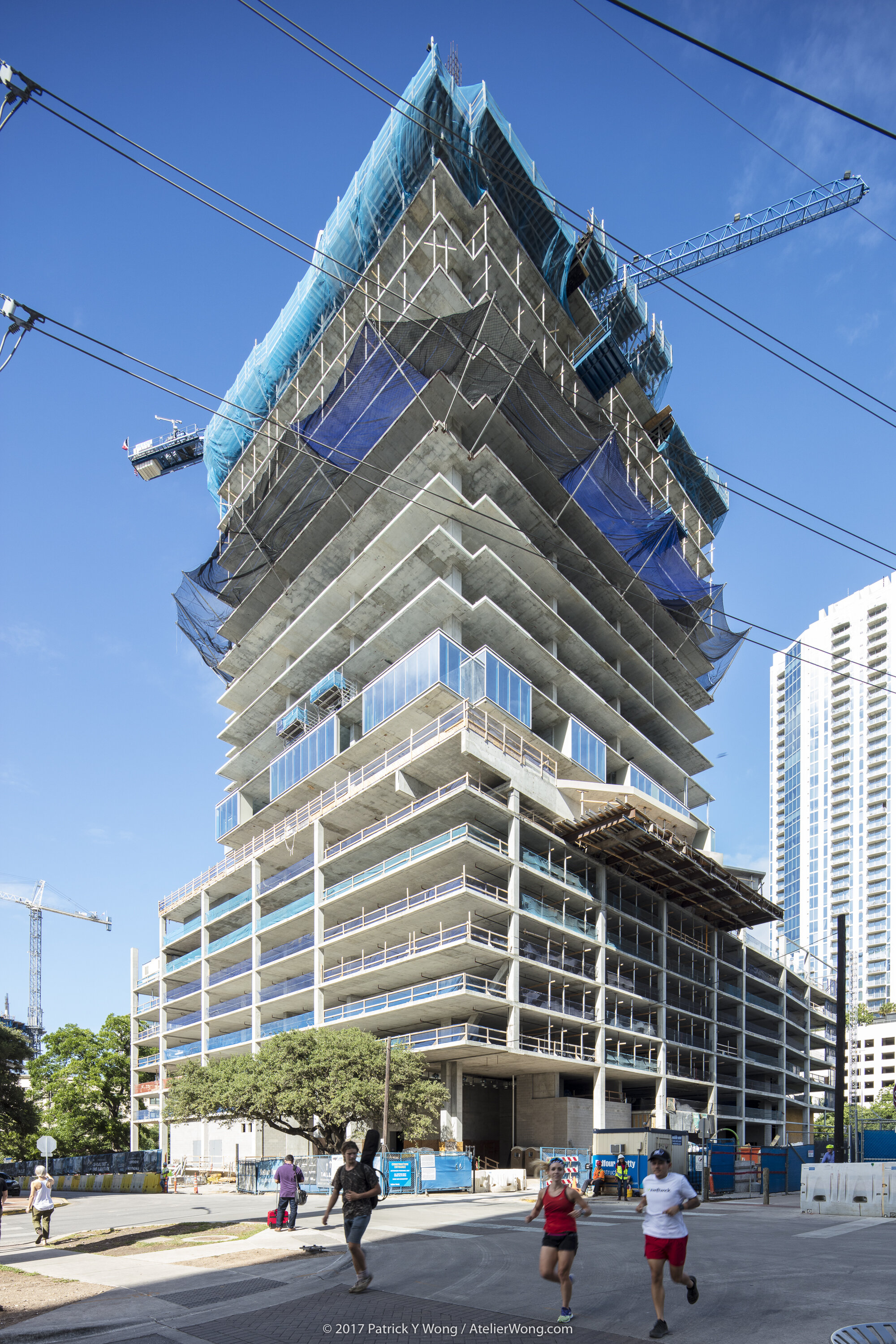 Construction of The Independent Austin 
