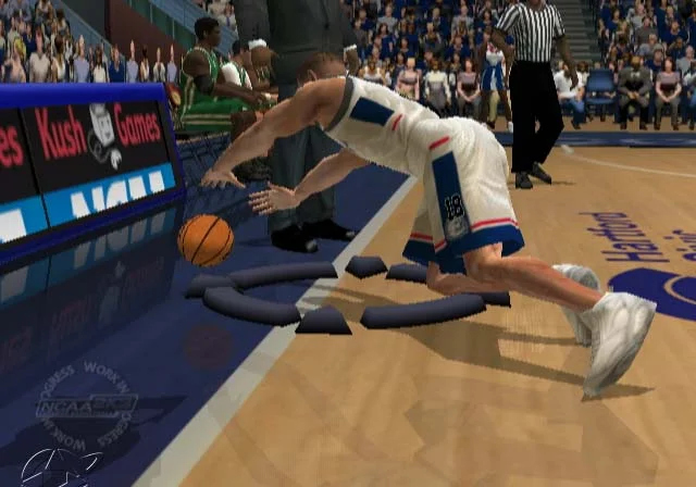 ncaacb2k3gc_090502_2-438786.jpg