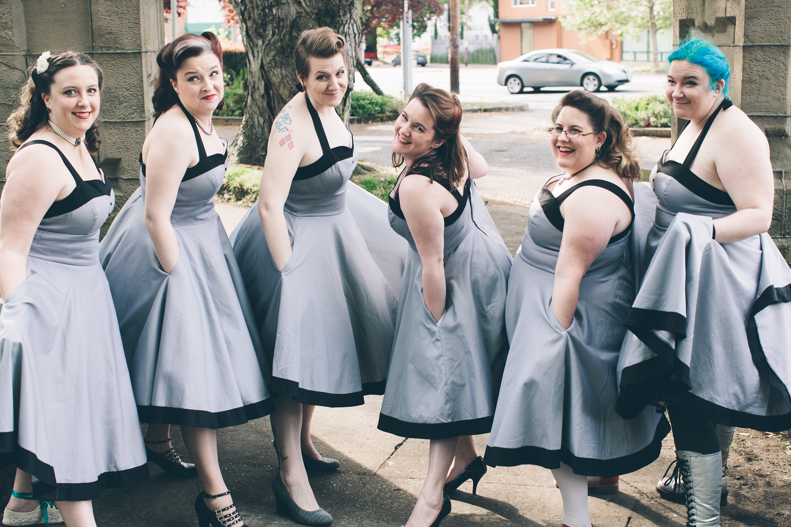  Kathryn and her bridal party  Photographer:   Myles Katherine Photography   