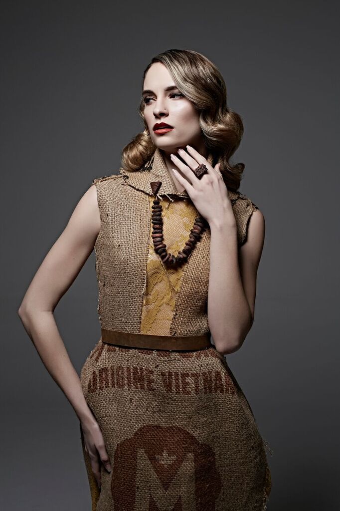 Styling: Michelle Lesniak Photographer: Kevin Focht Chocolate: Woodblock Chocolate Jewelry: Sticks & Stones PDX Hair: Sarah Adams