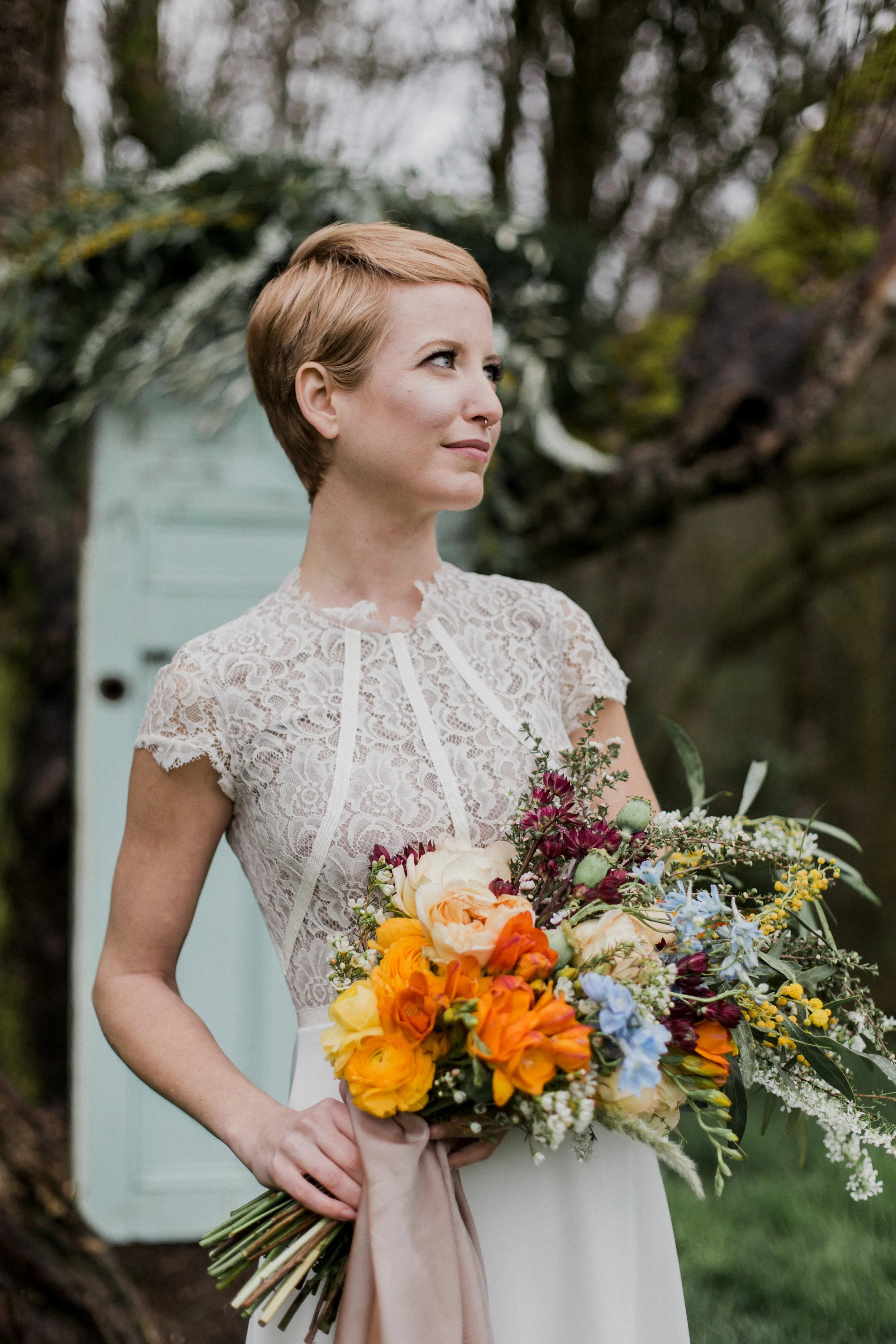 Bees Knees Bridal Shoot