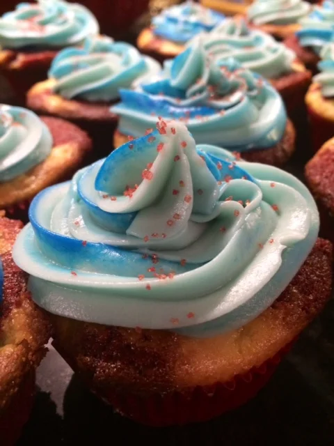 Red Velvet Cheesecake Cupcakes