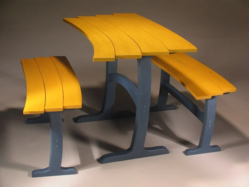picinic table.jpg