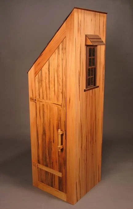 08 outhouse.jpg