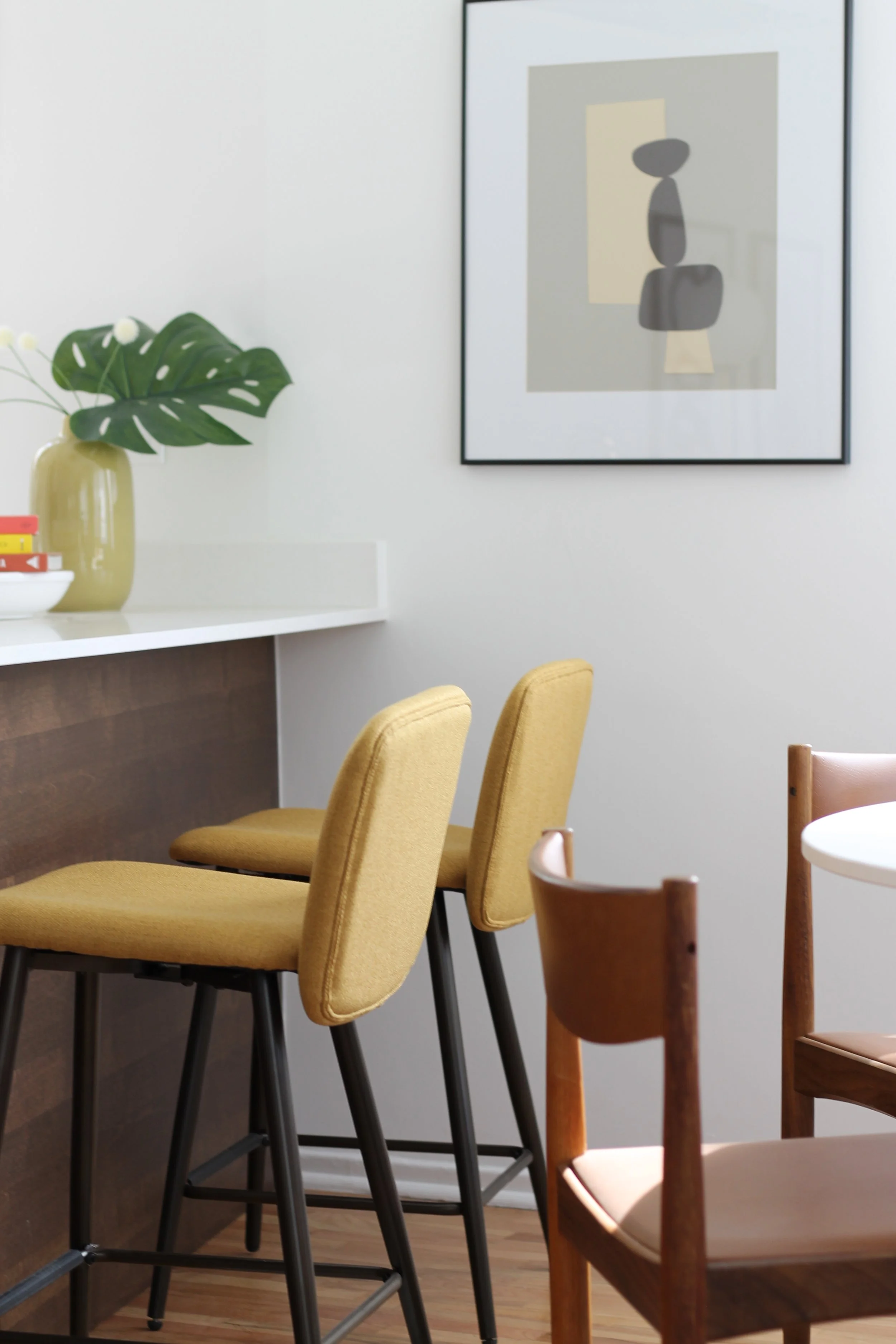 Small space modern 6.JPG