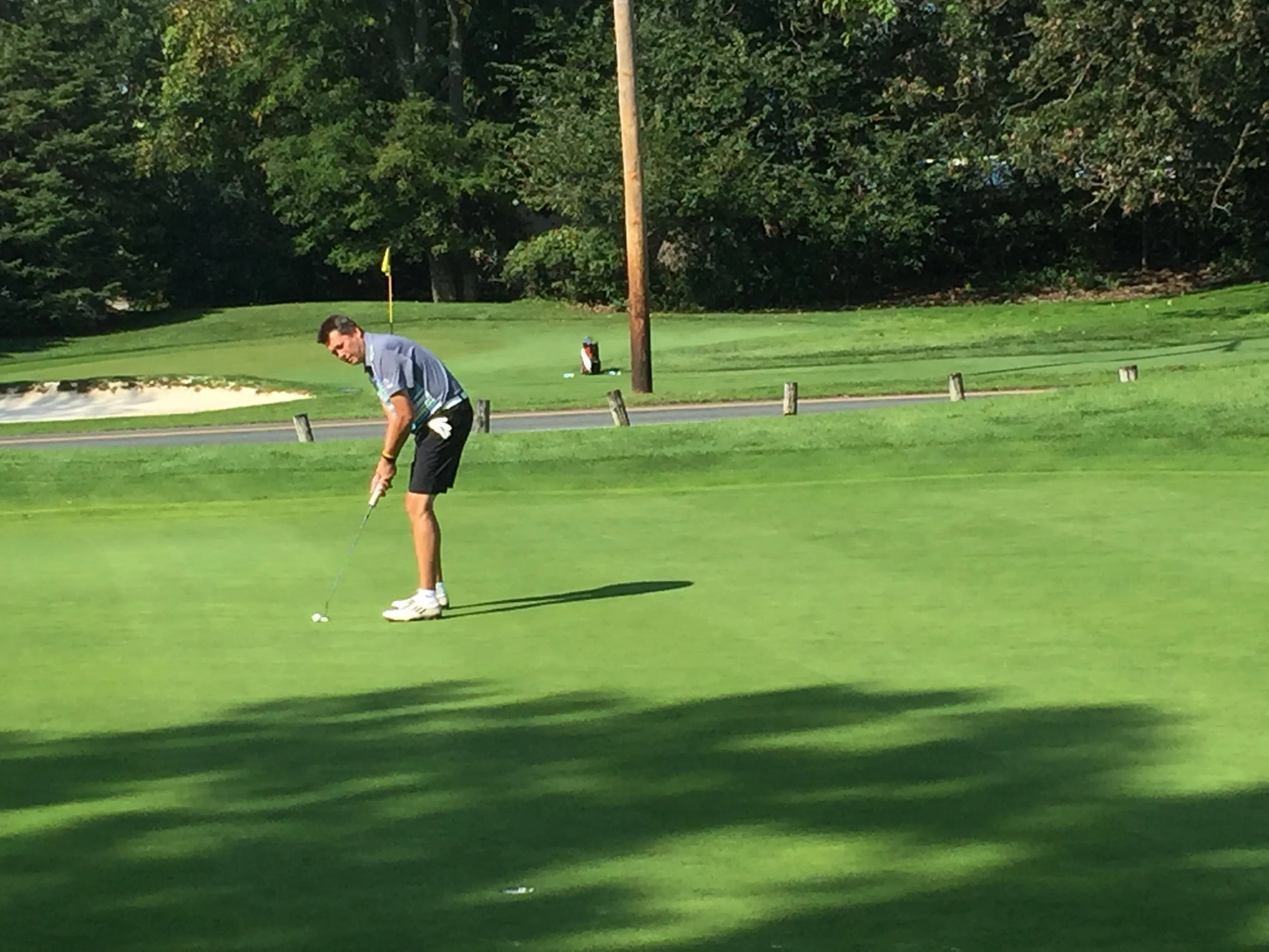  Devo Cup 2015 - Ronnie putting on 7th hole. 
