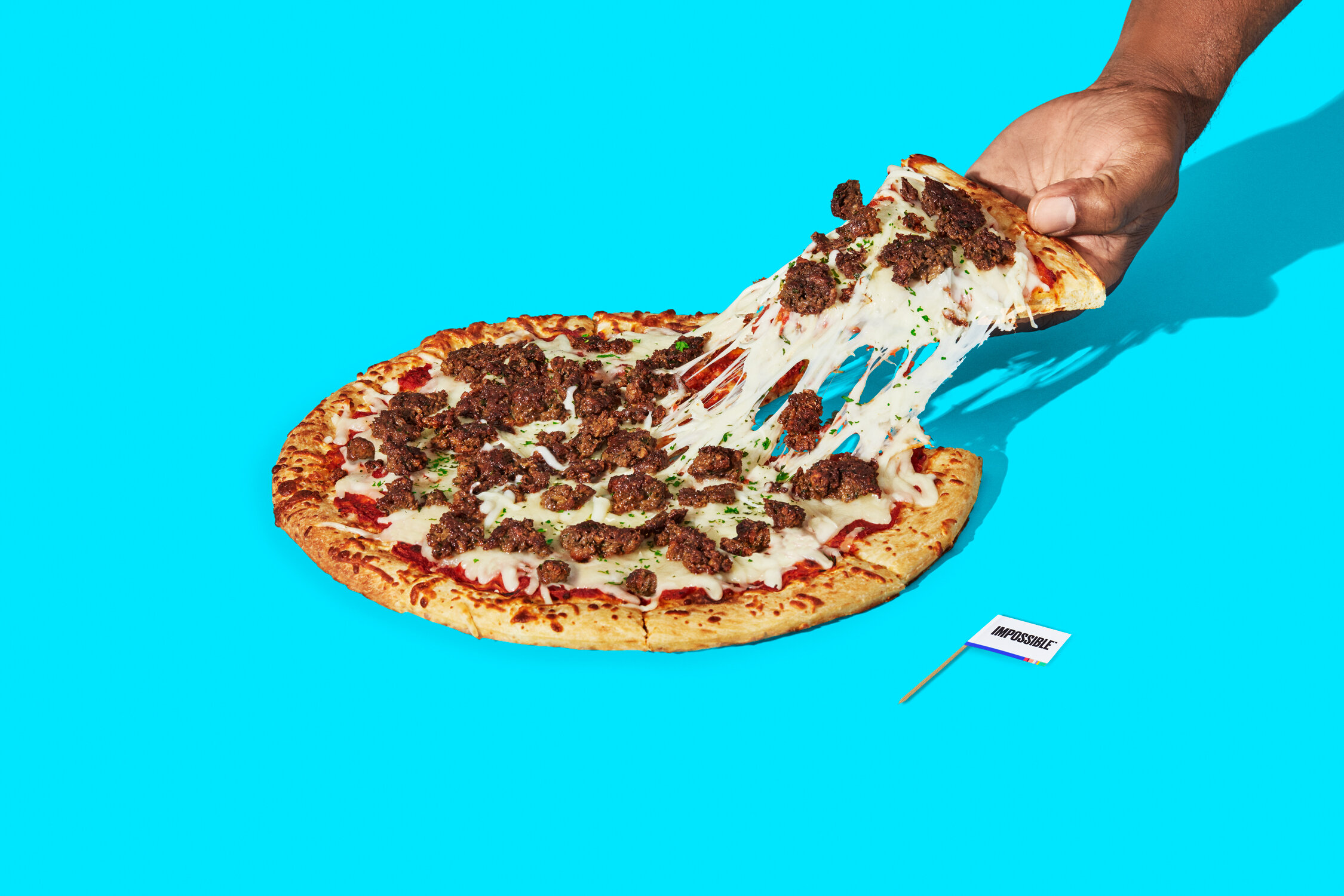 180514_IMPOSSIBLE_FOODS_PRODUCT_BEEF-PIZZA_4117-v2.crop.jpg